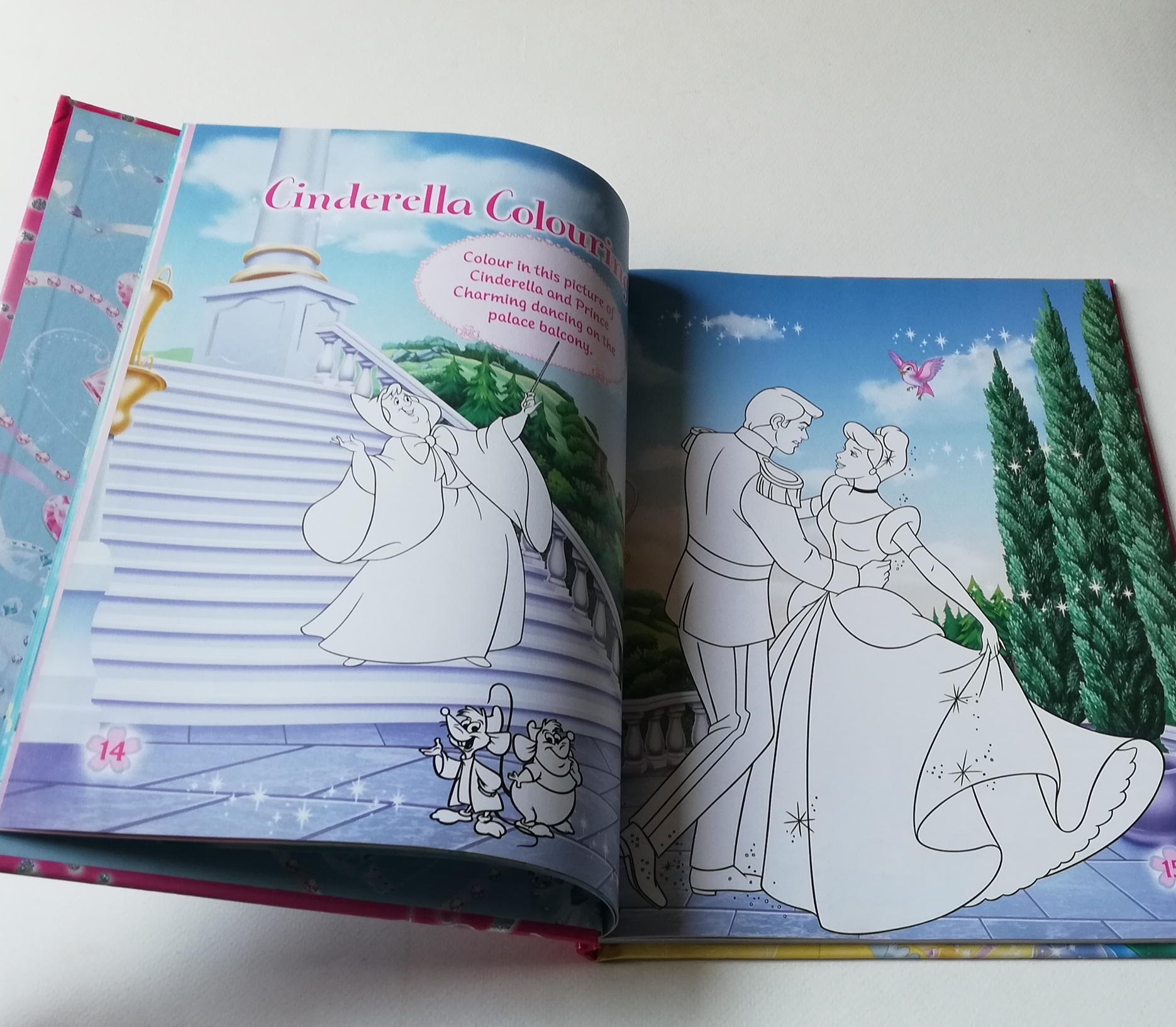 มีหลายภาพ,หนังสือภาพสวย เล่มใหญ่ ปกแข็ง นิทานและเกมส์ เจ้าหญิงดิสนีย์ ภาษาอังกฤษ Disney Princess Annual 2010 :- สโนไวท์ ออโรร่า ซินเดอเรลล่า แอเรียล แบลล์ และ จัสมิน จาก อลาดิน