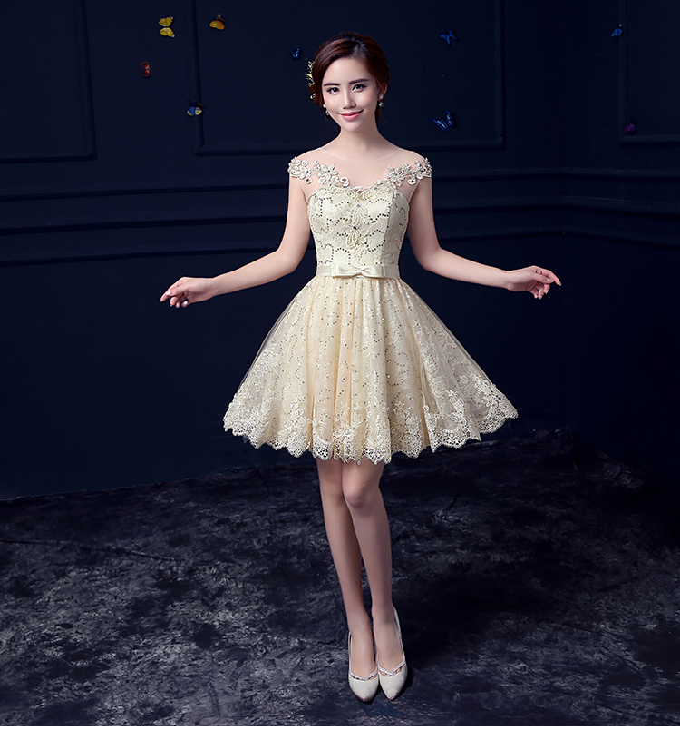 Pre-order ชุดราตรีสั้น แขนกุด คอกลม สีแชมเปญ แต่งเลื่อม ลูกไม้ คาดโบว์ที่เอว เชือกผูกหลัง