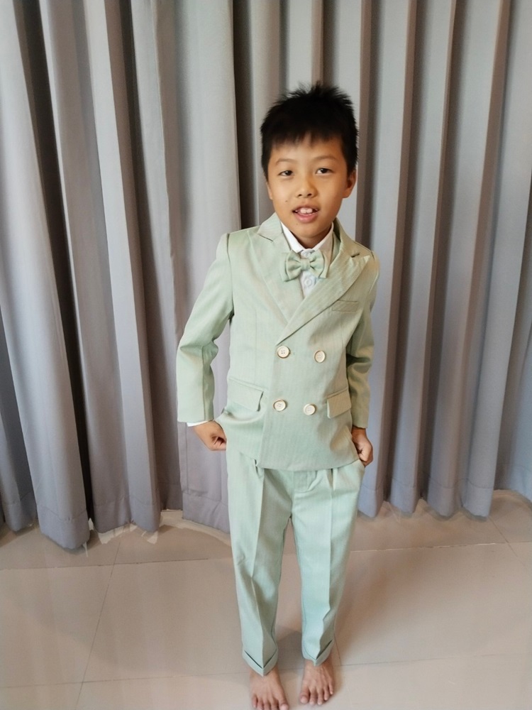 เช่า ชุดสูทเด็กชาย ทอลายในเนื้อผ้า เซต 3 ชิ้น เรียบหรู