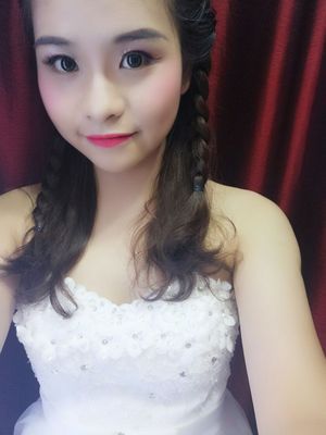 ชุดแต่งงาน เกาะอก หน้าสั้นหลังยาว