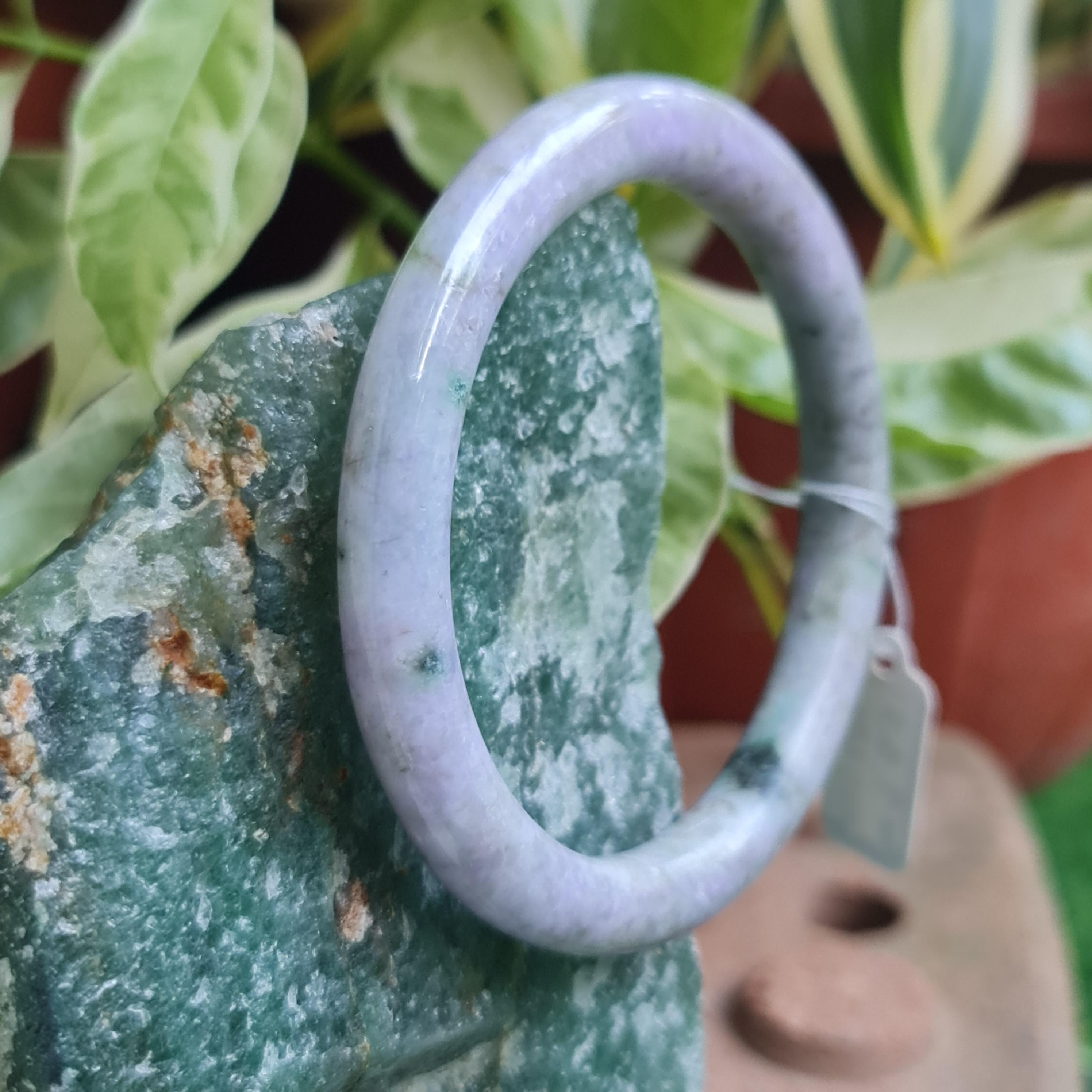 JB6711064 หยก พม่า แท้ Jade กำไลหยก 57.6 มม. (Jadeite bracelet) พม่า (Myanmar)