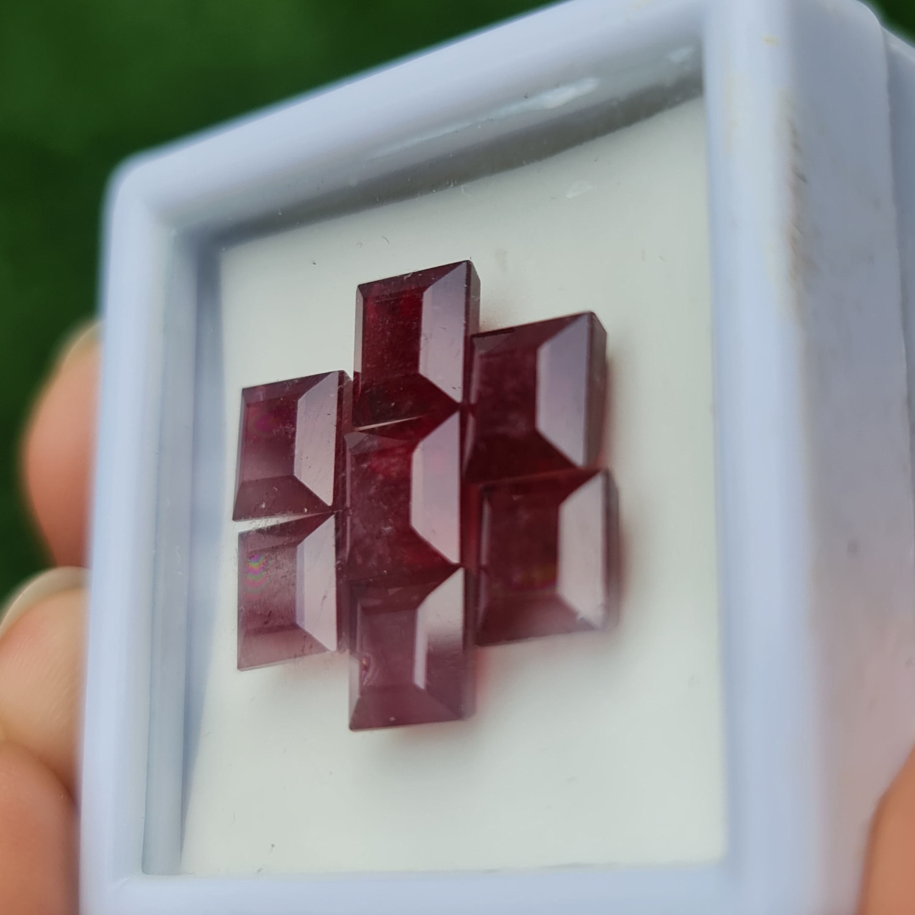 พลอย ทับทิม Ruby sapphire 7 เม็ด 18.7 กะรัต (Cts.) พลอยแท้ อัญมณีมงคลประจําวันเกิด เครื่องประดับพลอย