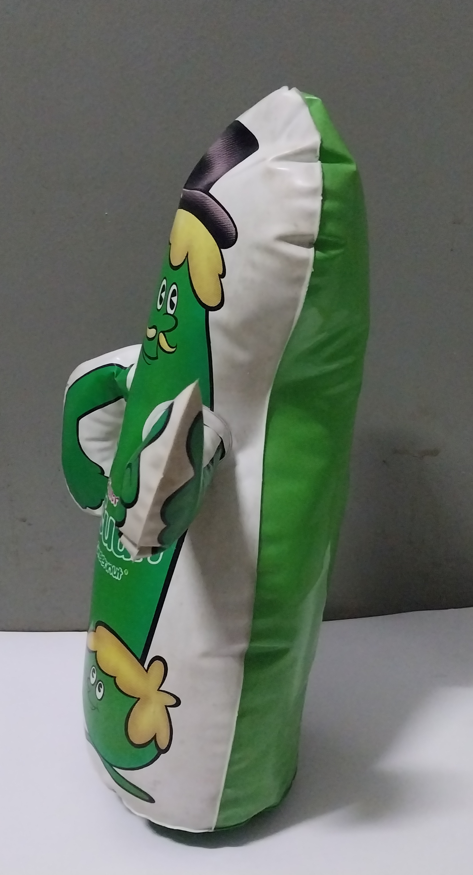 มีหลายภาพ ตุ๊กตาเป่าลม ลาย ถั่วลันเตากรีนนัท ขนาดใหญ่กว่าฟุต