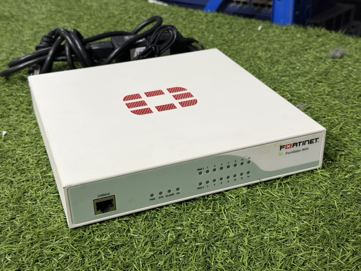 Fortigate 90D Switch + Adapter