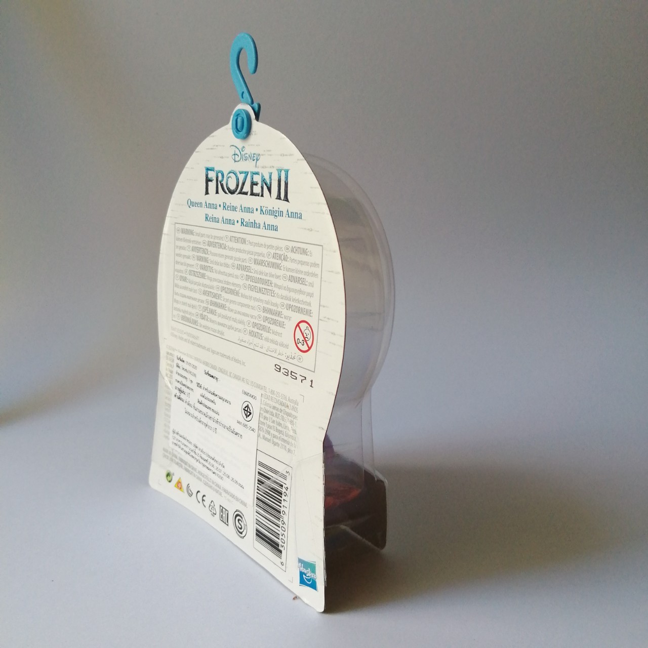 ตุ๊กตาเจ้าหญิงดิสนีย์ เจ้าหญิงแอนนา จาก โฟรเซ่น, Anna, Frozen รุ่น คลิป อินทูแฟชั่น Disney Princess's Clip into Fashion สามารถแกะชุดออก และแปะเข้ากับตัวได้ตามภาพ