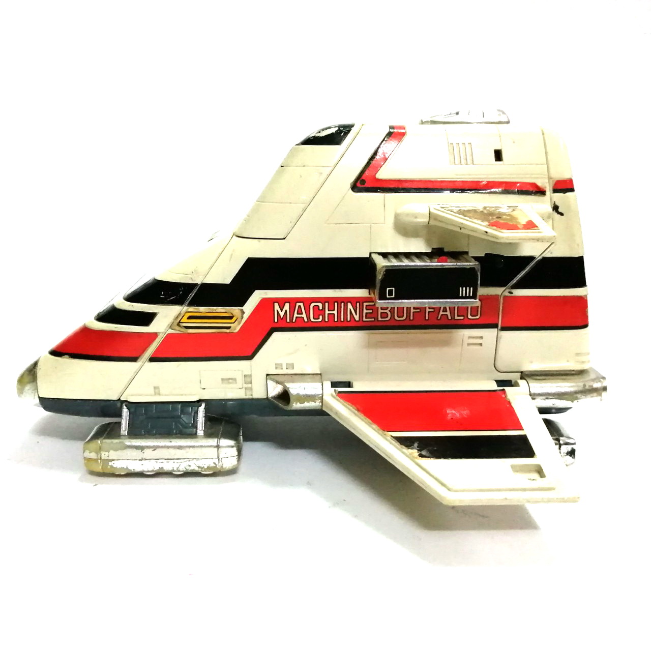 ยานแมชชีน บัฟฟาโล่ ยานของขบวนการ ไลฟ์แมน ตัวยานบางส่วนเป็นเหล็ก และพลาสติก กลไกใช้ได้บางส่วน ของเก่าเก็บตามสภาพ *** มีรอยถลอกและสติ๊กเกอร์หลุด /ขาดหลายแห่ง พิจารณาก่อนซื้อ
