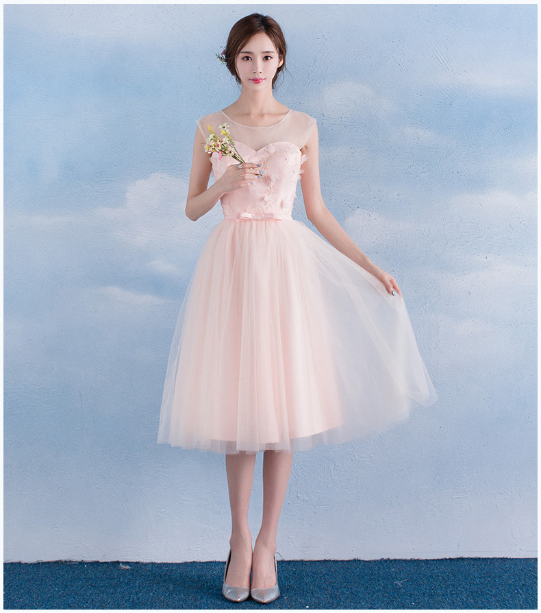 Pre-order ชุดราตรีสั้น ชุดเพื่อนเจ้าสาว ช่วงบนตกแต่งด้วยผ้าลูกไม้ คาดโบว์ที่เอว กระโปรงตาข่าย มีหลายแบบ สีชมพู (เชือกผูกหลัง)