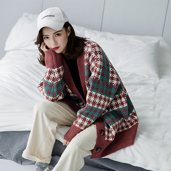 CARDIGAN เสื้อคลุมไหมพรมคอวี ผ้าหนานุ่มถักลายตาราง (12272B)
