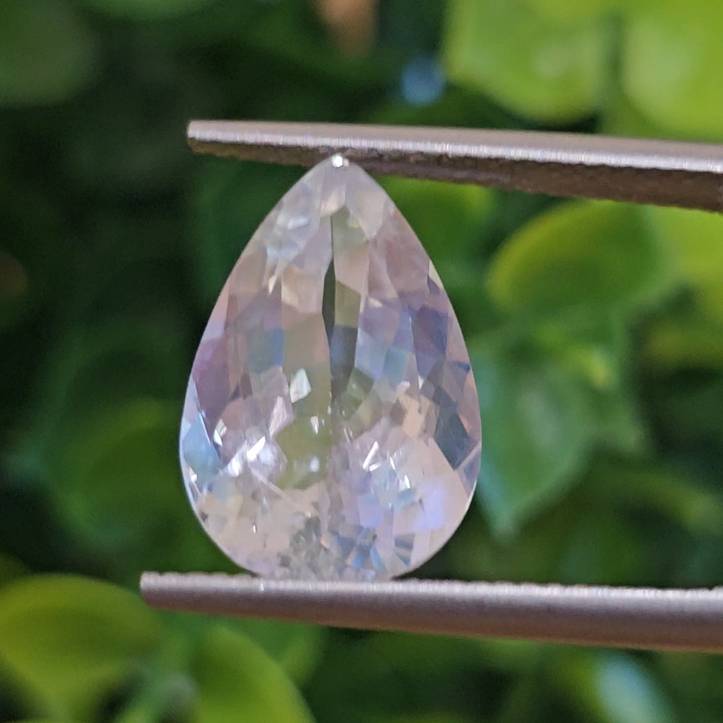 พลอย มูนสโตน เรนโบว์ Rainbow Moonstone 5.60 กะรัต (cts.) พลอยแท้ อัญมณีมงคลประจําวันเกิด เครื่องประดับพลอย