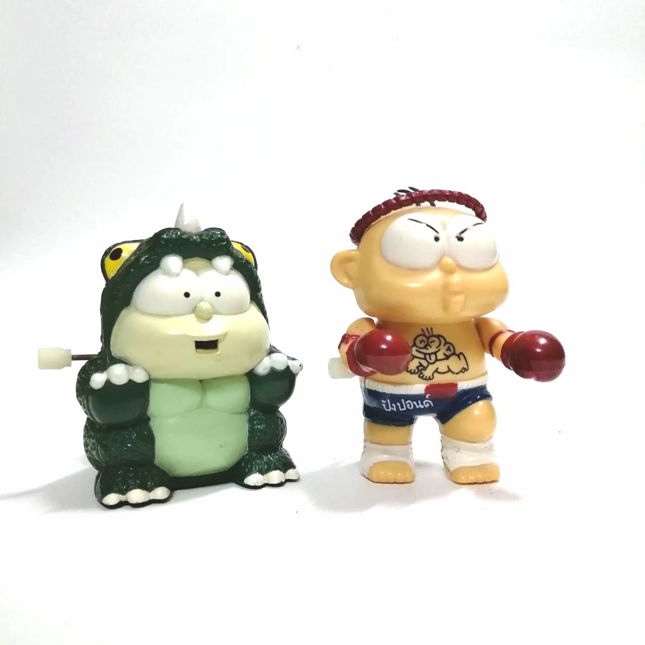 ตุ๊กตา ปังปอนด์ พรีเมี่ยมจาก 7-11 นักมวยปอนด์, ก๊อตจิปอนด์ **ลานช้าและเสื่อมตามอายุ มีตำหนิตามภาพ ทั้งชุด2 ตัวขนาดตามภาพ