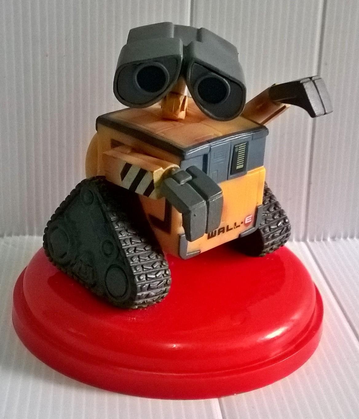 มือ2,มีหลายภาพ Wall E ท็อปเปอร์ วอลล์อี