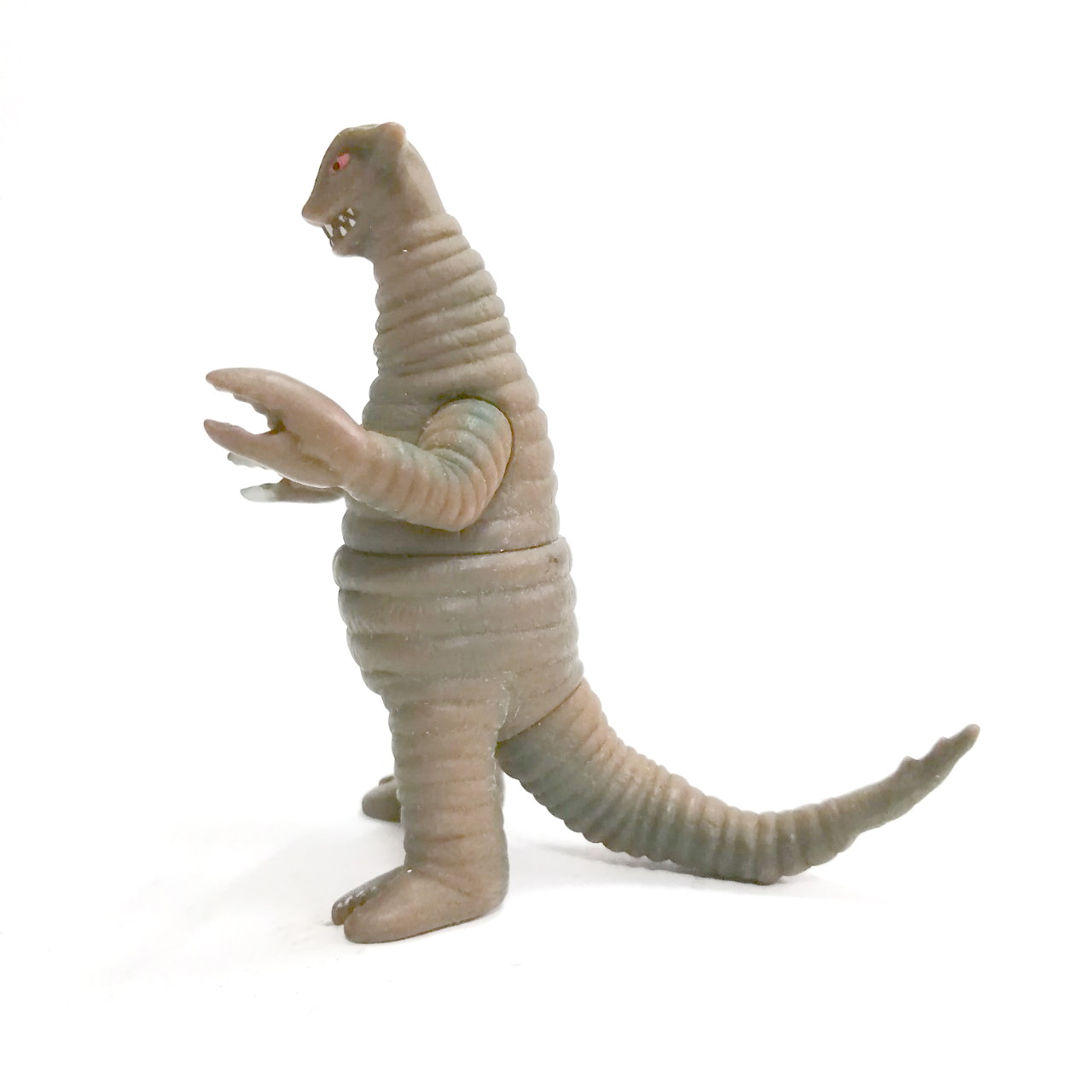 ซอฟ4นิ้วขนาดตามรูป สัตว์ประหลาด ซาโดร่า จากอุลตร้าแมนแจ๊ค สภาพดี ไม่พบบ่อยนัก