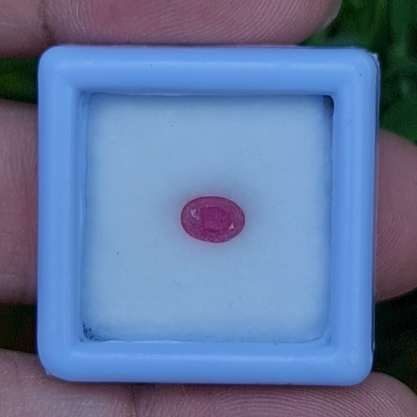พลอย ชมพู พิ้ง แซฟไฟร์ Pink Sapphire 0.83 กะรัต (Cts.) พลอยแท้ อัญมณีมงคลประจําวันเกิด เครื่องประดับพลอย