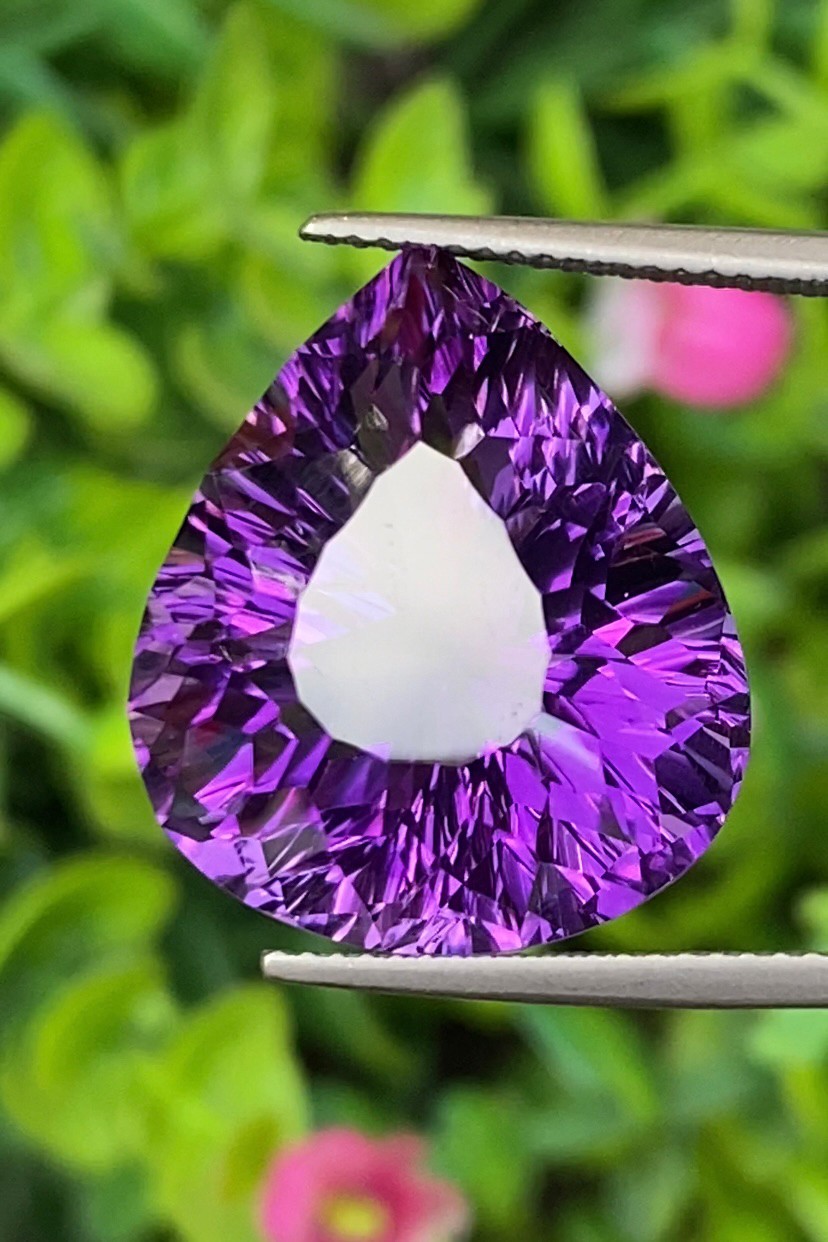 พลอย อเมทิส Amethyst 22.85 กะรัต (Cts.) พลอยแท้ อัญมณีมงคลประจําวันเกิด เครื่องประดับพลอย