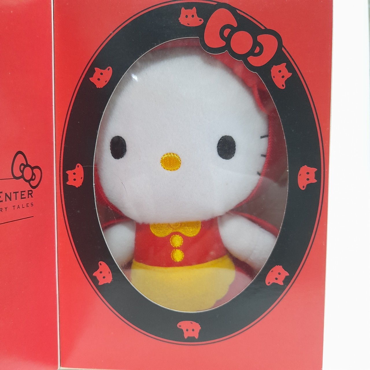 ตุ๊กตา คิตตี้ หนูน้อยหมวกแดง พรีเมี่ยม แมคโดนัลด์ ชุดแฟรี่เทลล์ งานในกล่องมือสองสภาพดี ขนาดตามรูป