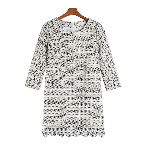 เดรสแฟชั่นผ้าทอลายเนื้อหนา แขนสามส่วน ชายตัดคลื่น (11021W)