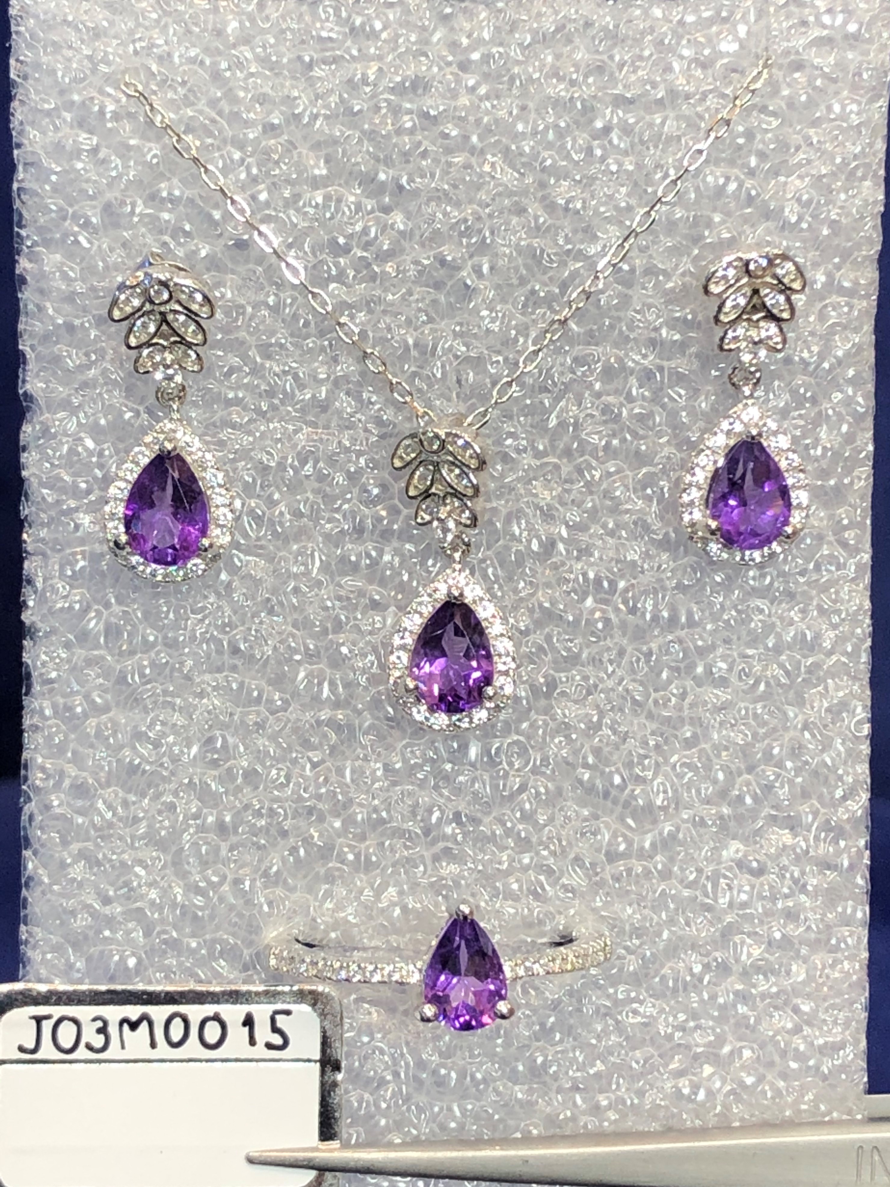 ชุดเครื่องประดับพลอย อเมทิส Amethyst Jewelry ตัวเรือนเงินแท้ ชุบทองคำขาว เพชร CZ คัดคุณภาพ