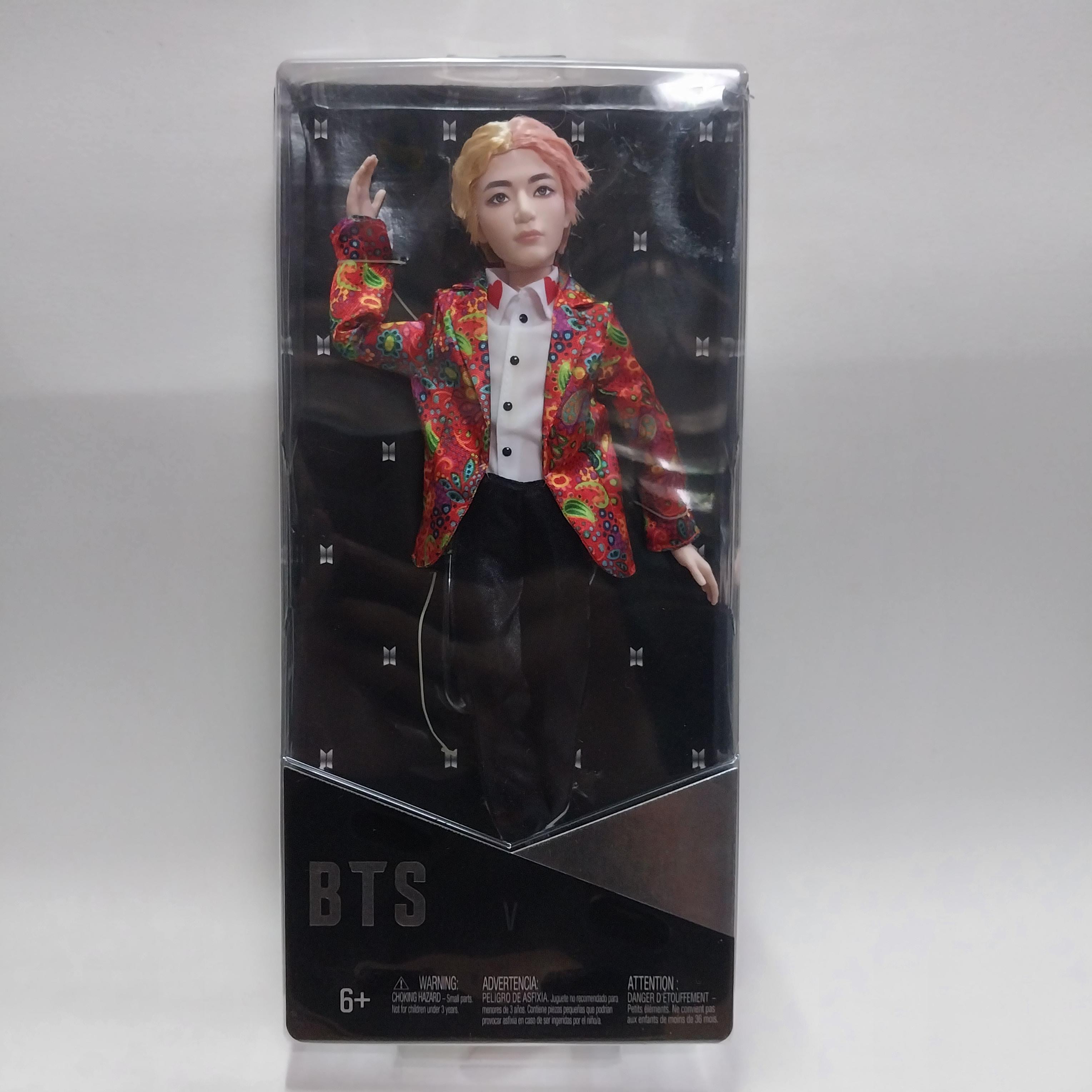 มีหลายภาพ มือ1 กล่องชำรุดบ้าง มีหลายภาพ ตุ๊กตาบอยแบรนด์เกาหลี BTS ของแท้แมทเทล
