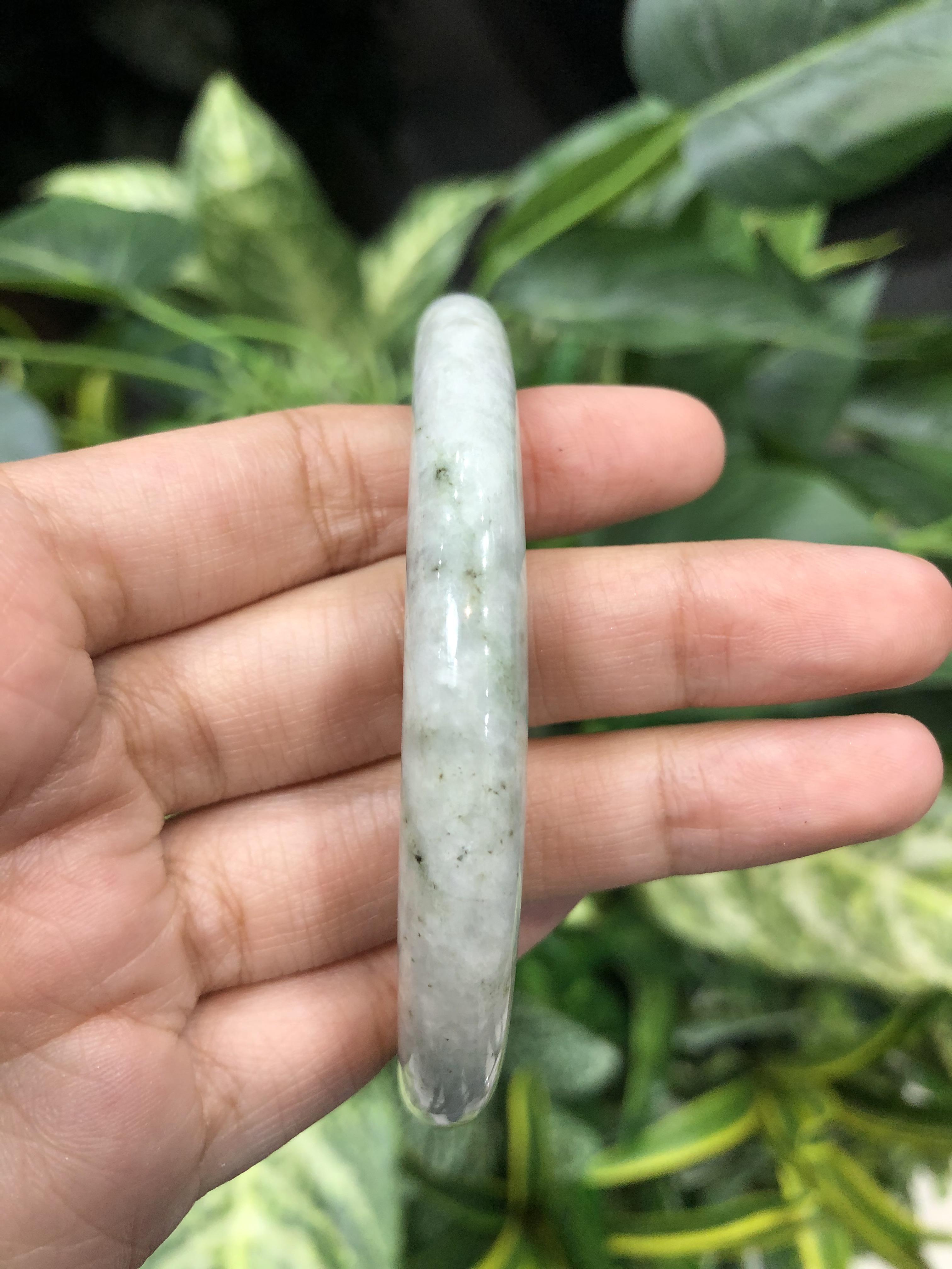 หยก พม่า แท้ Jade กำไลหยก 63.4 มม (Jade bracelet) พม่า (Myanmar)