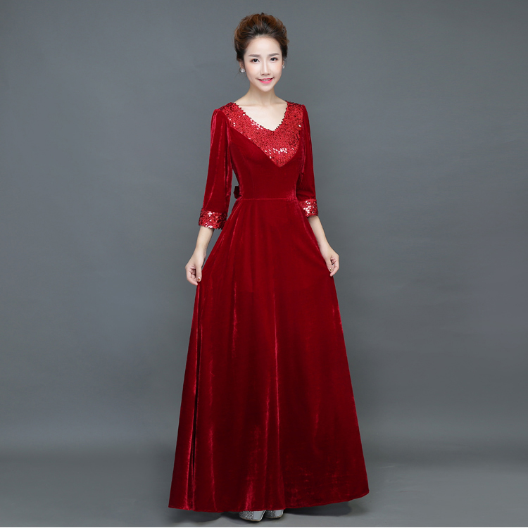 Pro-order ชุดราตรียาว แขนยาว คอวี ผ้ากำมะหยี่ แต่งเลื่อม ซิปหลัง ไซส์ใหญ่ XS-4XL