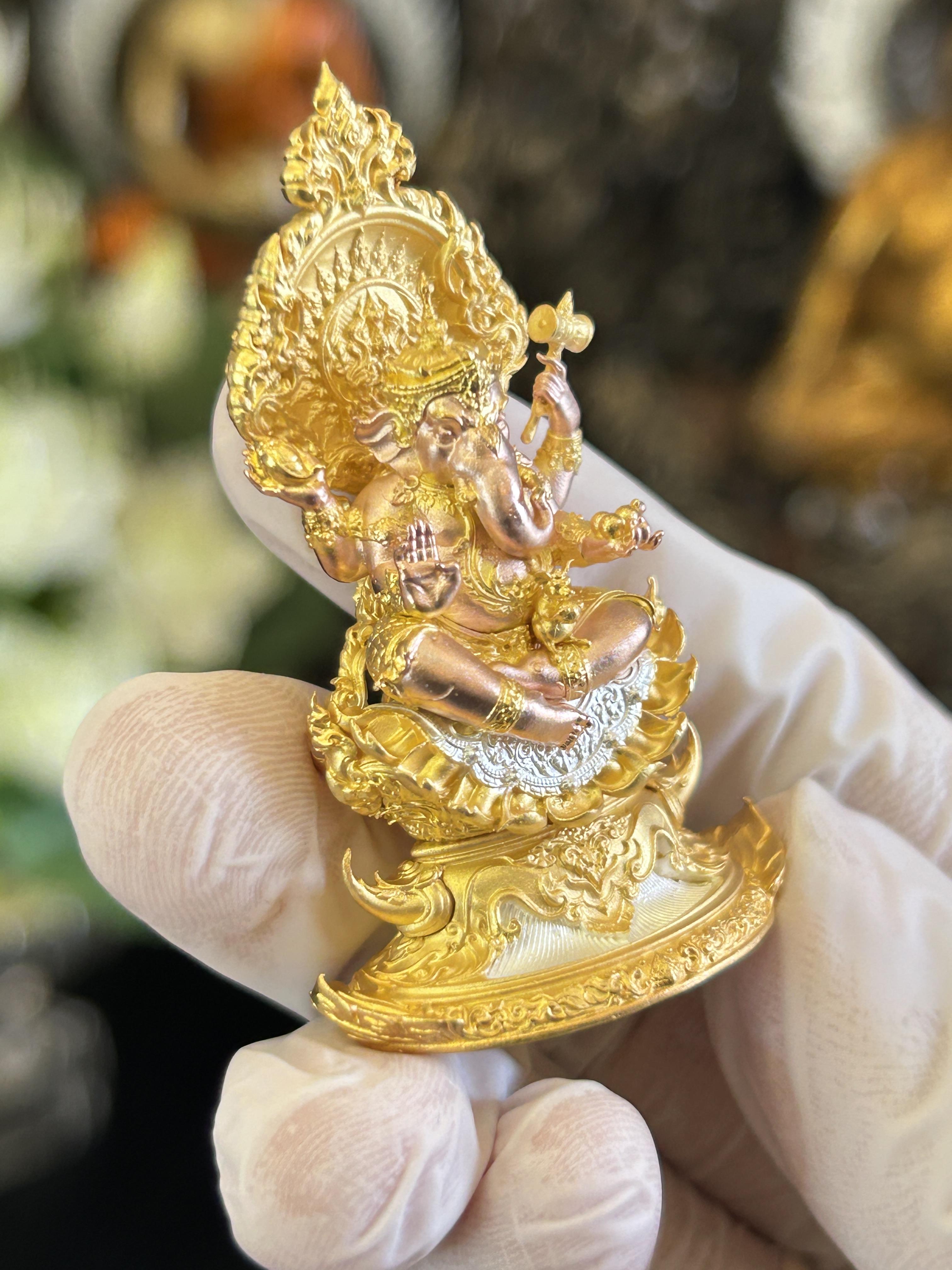 พระพิฆเนศรุ่นสุขสำเร็จนิรันดร์ เนื้อบรอนซ์ชุบสามกษัตริย์