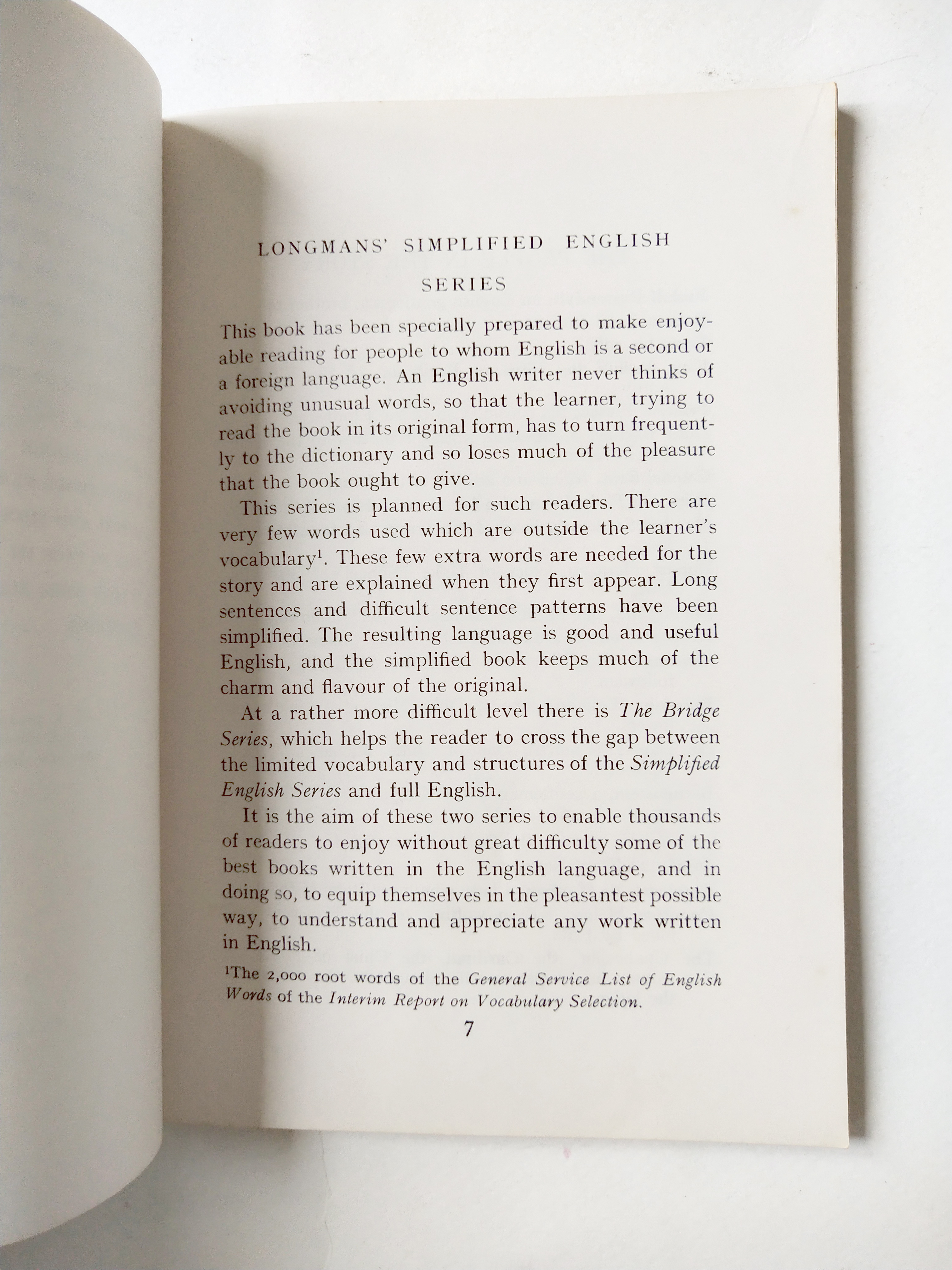 หนังสือเรียนเก่าอ่านนอกเวลา THE PRISONER OF ZENDA โดย ANTHONY HOPE ,SIMPLIFY BY GEORGE F. WEAR ,ILLUSTRATED BY JOHN NICOLSON พิมพ์ครั้งที่2 เมษายน 1967