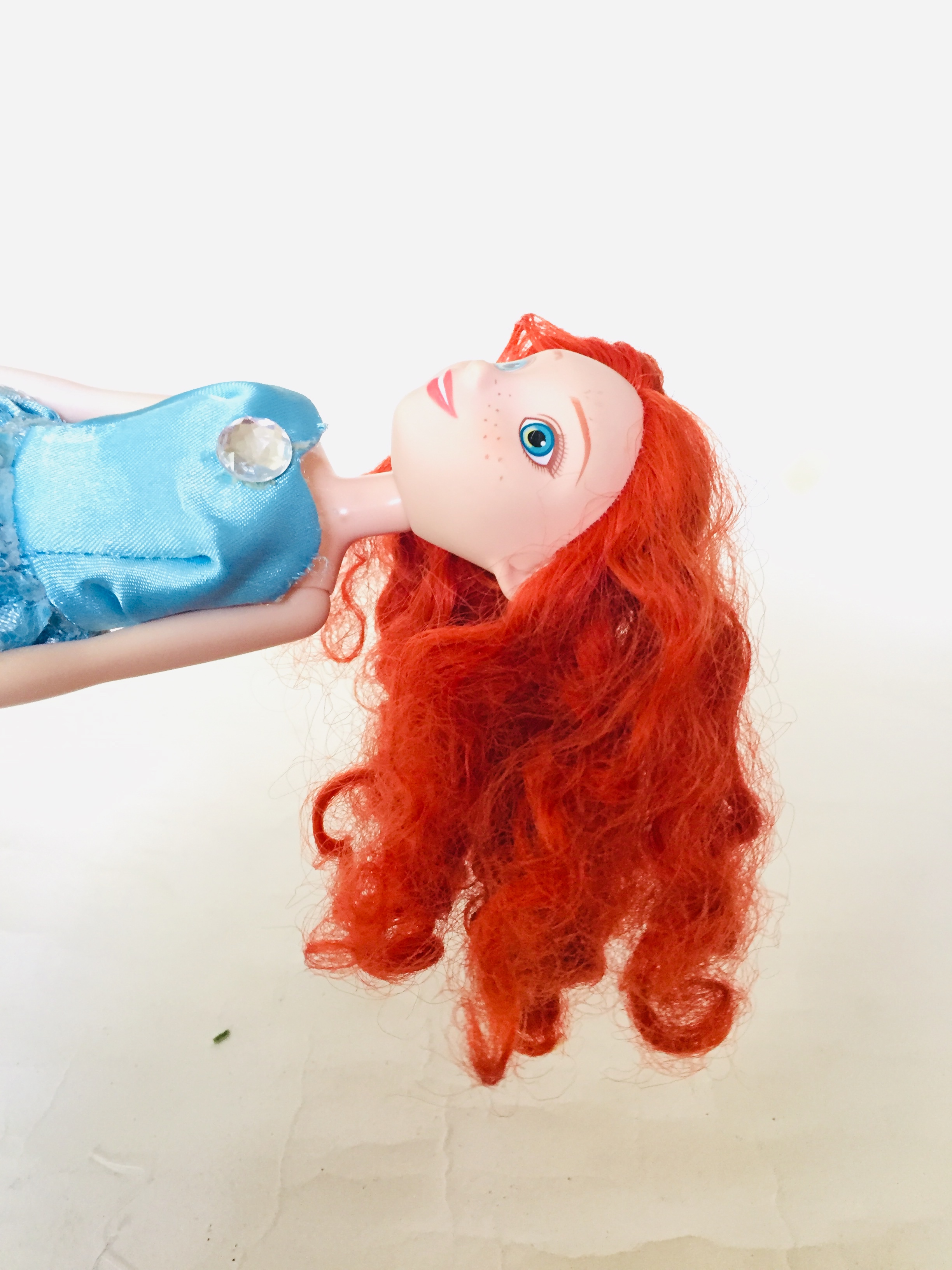 มีหลายภาพ คอหลวมบ้าง ผมฟู แถมชุด ,ตุ๊กตาเมอริด้า จากภาพยนต์อนิเมชั่นของดิสนีย์ เบรฟ งานแท้ Hasbro