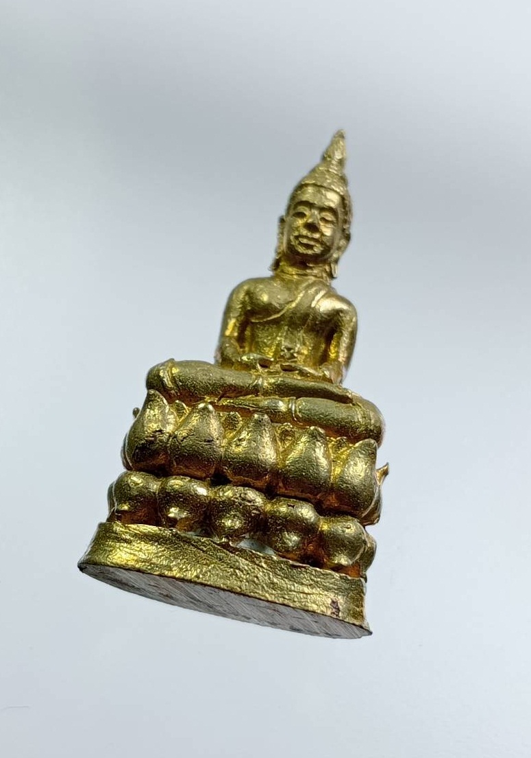 ก848 รูปหล่อ พระประธานพิมพ์เล็กย้อนยุค วัดบ้านสูตร จ.สุพรรณบุรี