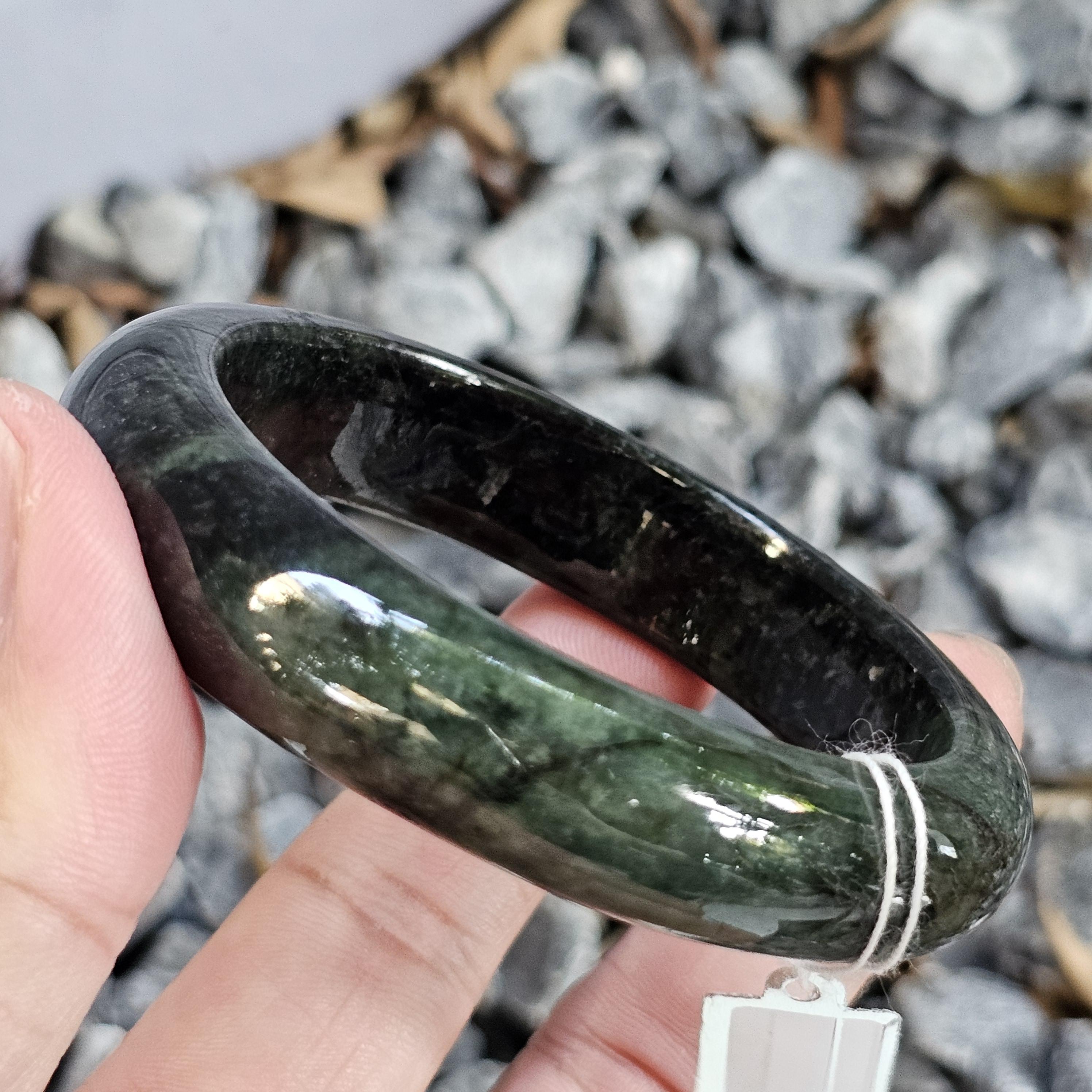 JB6804101 หยก พม่า แท้ Jade กำไลหยก 60.0 มม. (Jadeite bracelet) พม่า (Myanmar)