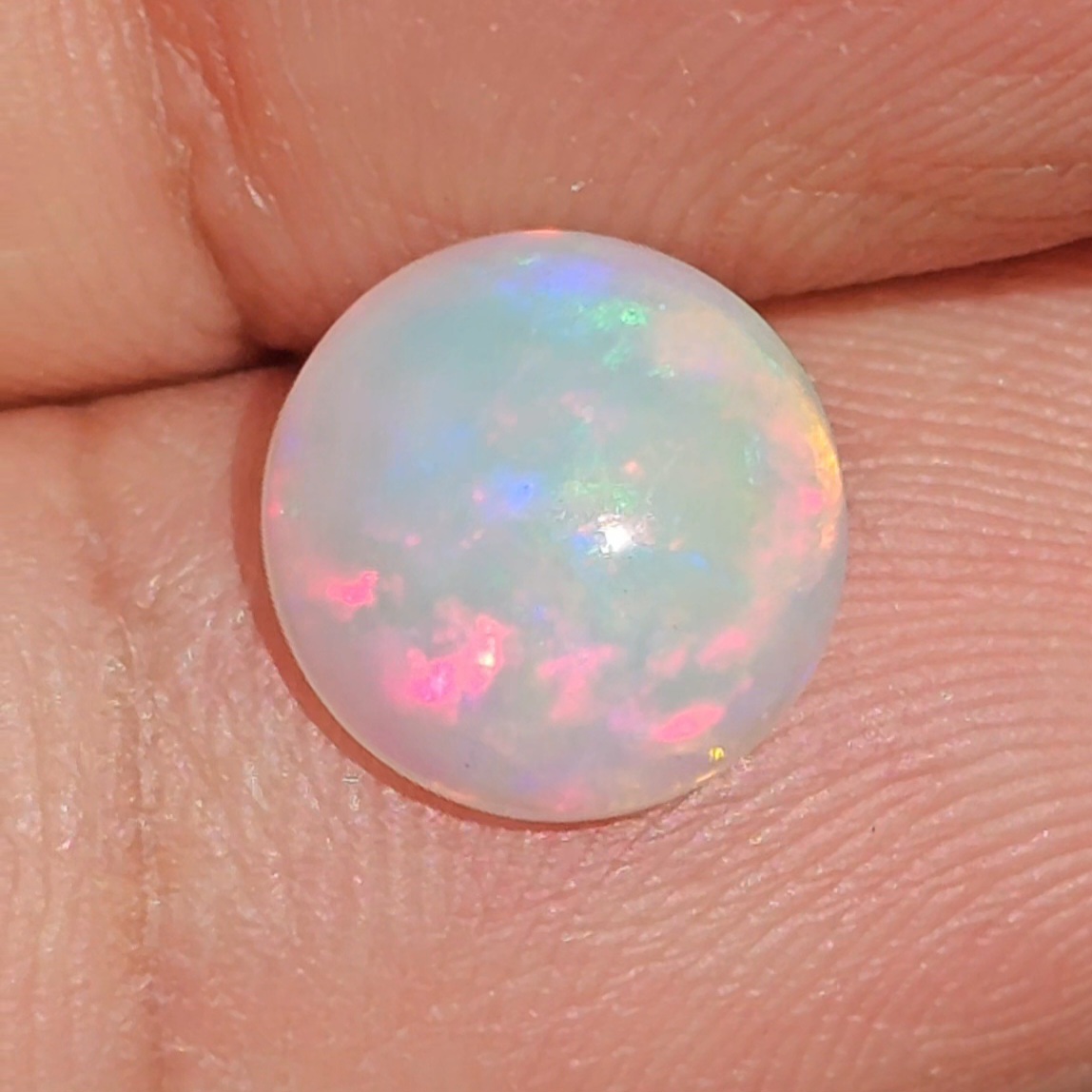 พลอย ไวท์ โอปอล White Opal 1.45 กะรัต (Cts.) พลอยแท้ อัญมณีมงคลประจําวันเกิด เครื่องประดับพลอย