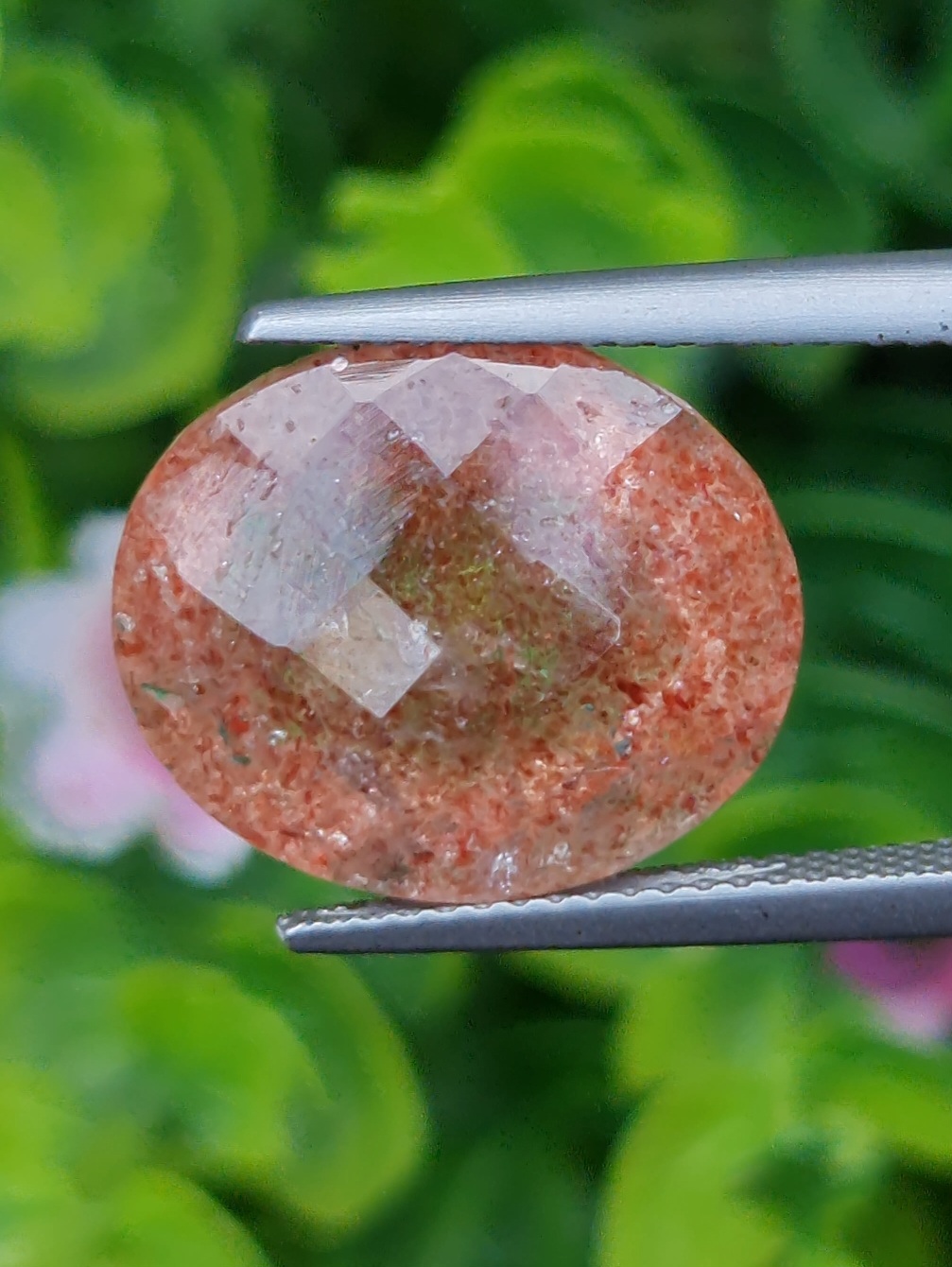 พลอย สตอเบอรี่ ควอตซ์ Strawberry Quartz 13.33 กะรัต (Cts.) พลอยแท้ อัญมณีมงคลประจําวันเกิด เครื่องประดับพลอย