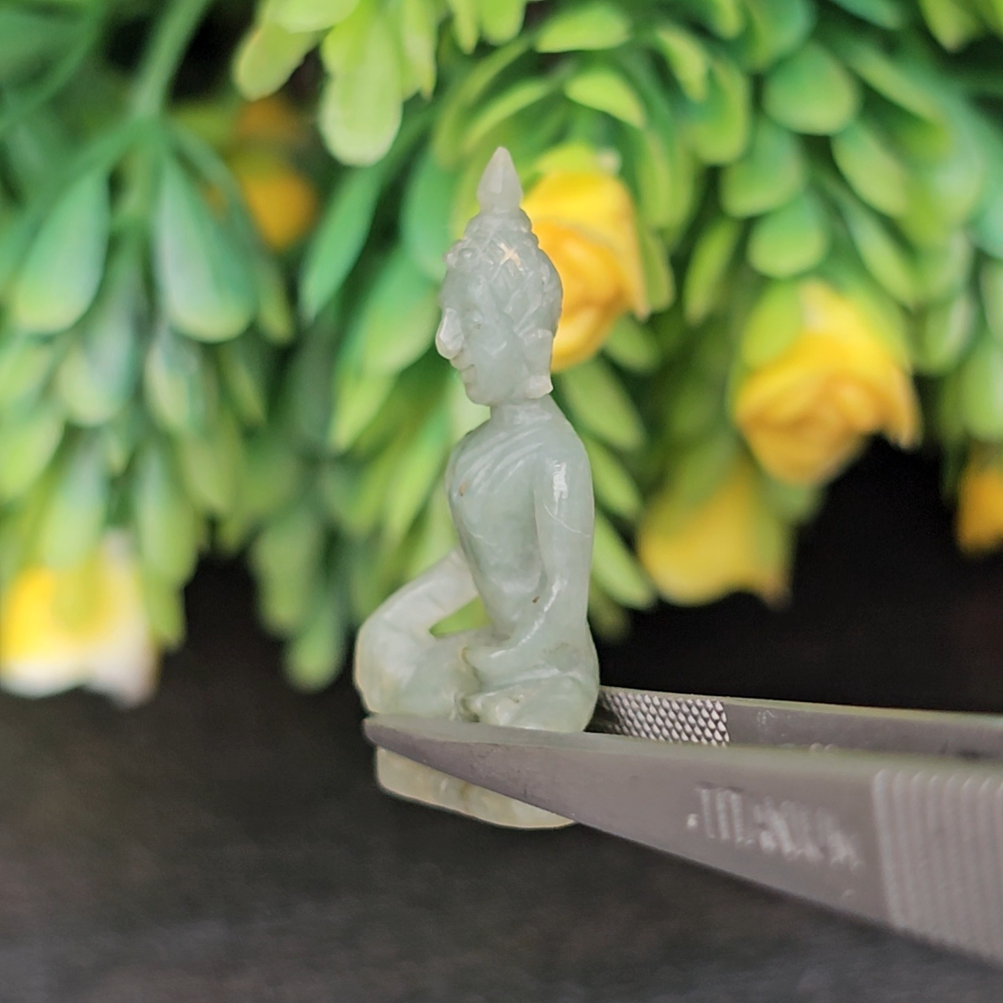 หยก แกะสลัก รูป พระ (Burmese jadeite) 14.86 กะรัต (cts.) หยก พม่า แท้