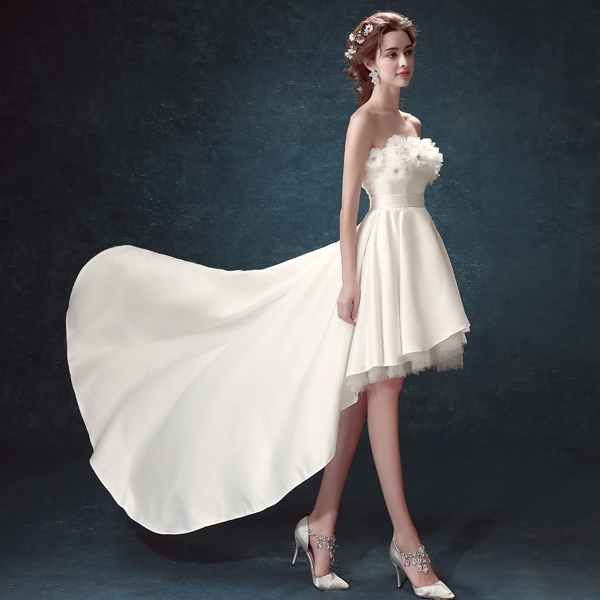 ชุดแต่งงาน เกาะอก หน้าสั้นหลังยาว