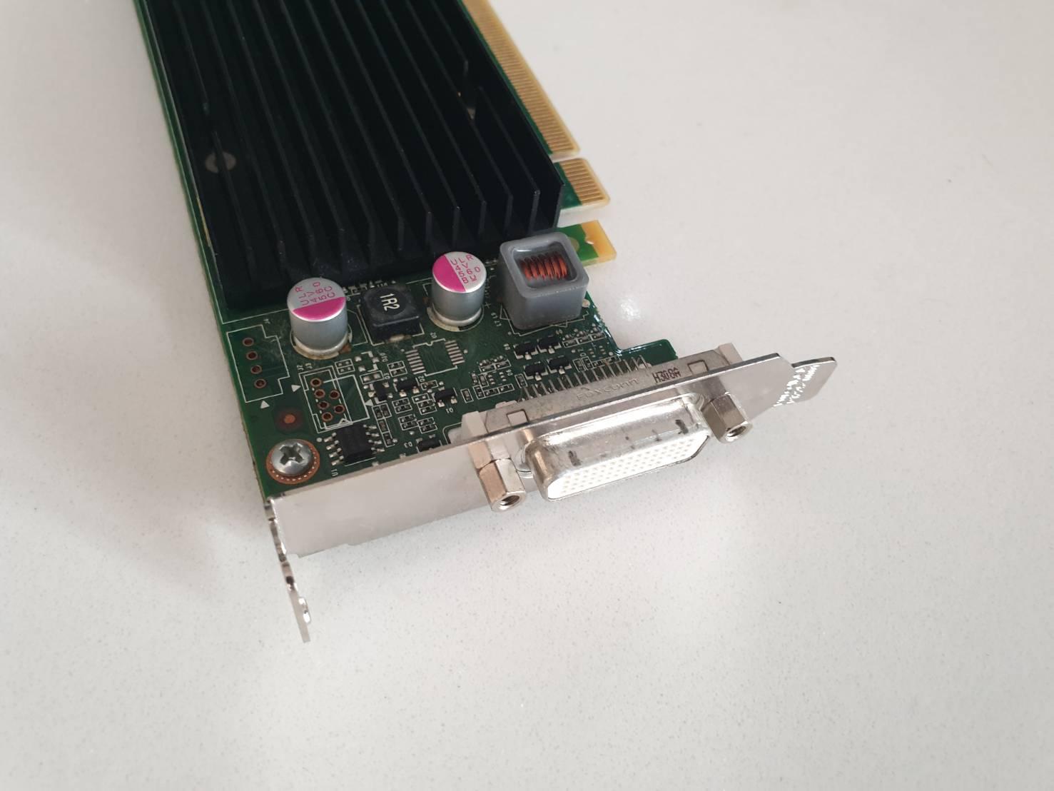 NVIDIA Quadro NVS 300 PCIE Video Card Low Profile 625629
