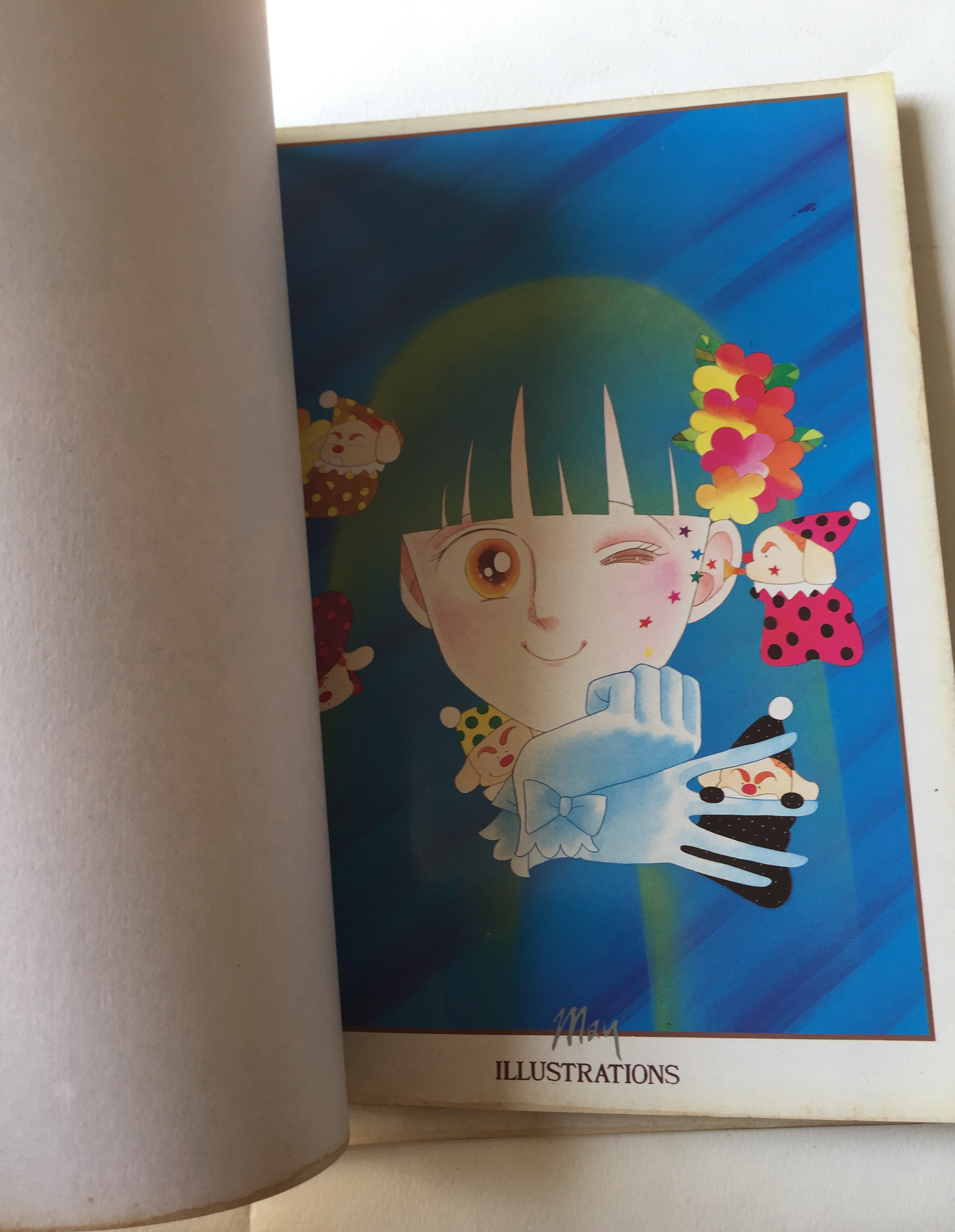 หนังสือภาพเก่า***หน้าไม่ครบ แต่ละแผ่นหลุดจากสัน มีรอย ตามภาพ May Illustrations ภาพการ์ตูนสวย ภาพสีทั้งเล่ม ลายเส้นจากคุณเมย์ ผลงานโดย May, Present โดย Main Point ชุดที่ 2 ปี 1987