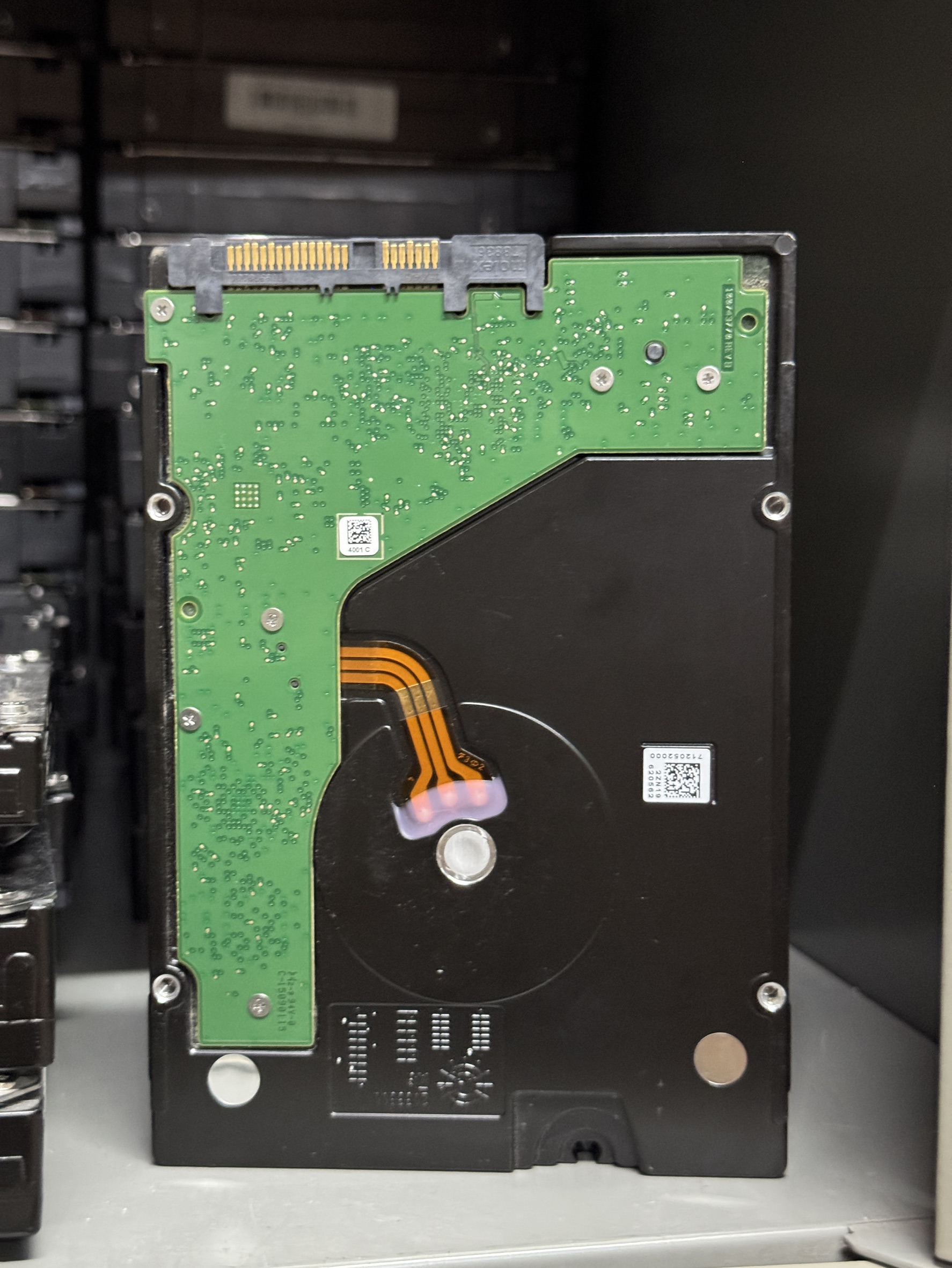 HDD Server Dell 6TB SAS 3.5 6Gbps 7200RPM" สำหรับเซิร์ฟเวอร์