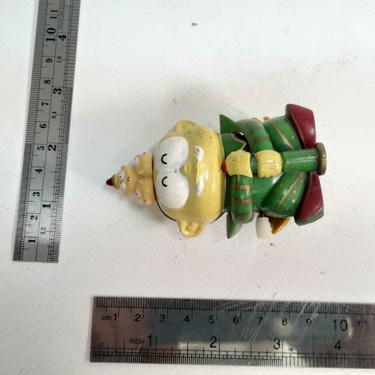 ฟิกเกอร์ พลาสติก***มีตำหนิตามภาพ ปังปอนด์ พรีเมี่ยม 7- 11 ในอดีต ชุดปังปอนด์ยักษ์วัดแจ้ง มือสองตามสภาพดีมีรอยบ้าง ลานไม่ทำงาน