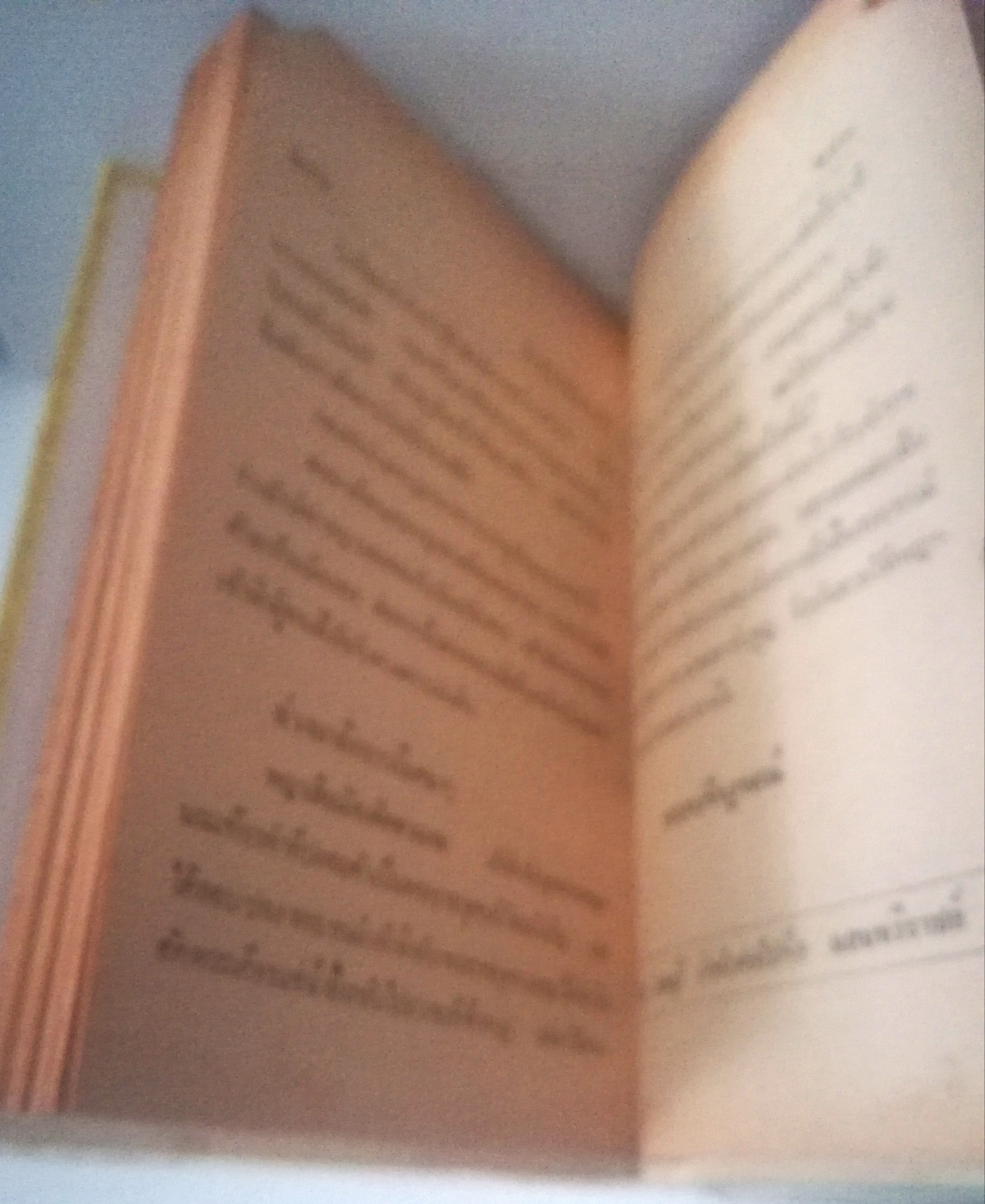 หนังสือนิยายเก่า ปกแข็ง ห่อปกพลาสติก กระดาษออกเหลือง , ชิงบัลลังก์แสนหวี อมตะนิยายยอดเยี่ยมของประพันธกรอาวุโส "ลพบุรี" ยอดนิยายอิงพงศาวดารแห่งอาณาจักรแสนหวี อ่านเพลิน เข้มข้นทั้งรสรัก-รบ, เล่มเดียวจบ