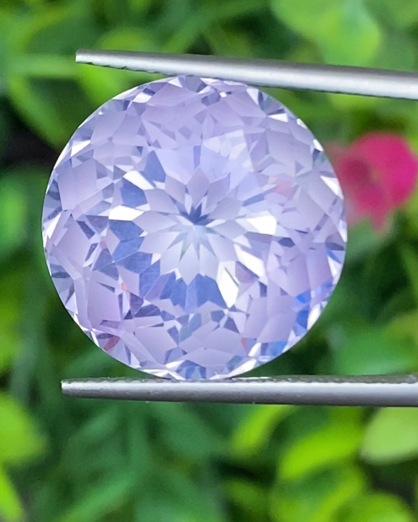 พลอย ลาเวนเดอร์ ควอตซ์ Lavender Quartz 17.72 กะรัต (Cts.) พลอยแท้ อัญมณีมงคลประจําวันเกิด เครื่องประดับพลอย