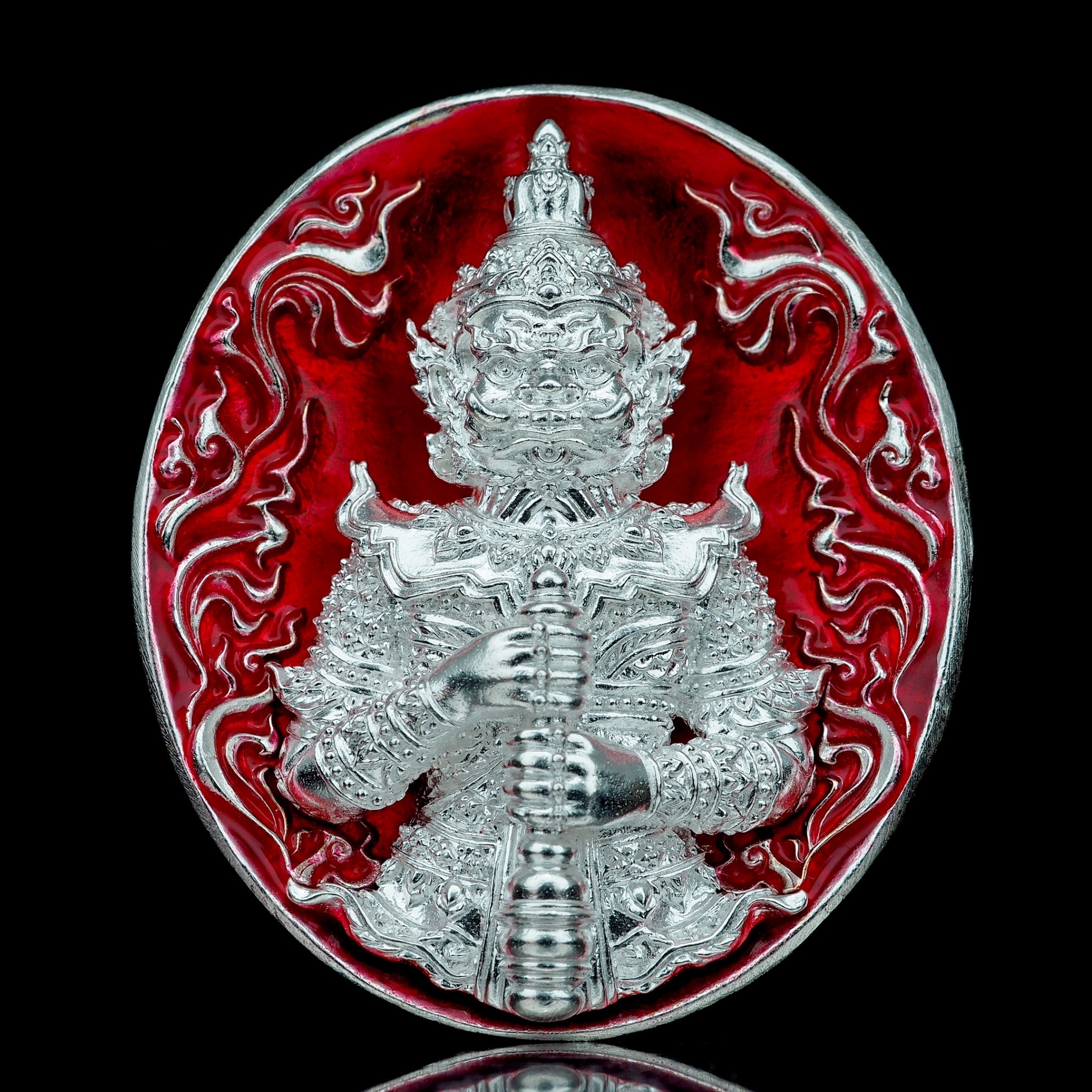 ท้าวเวสสุวรรณโณ รุ่นบันดาลประทานพร รหัส4 เนื้อบรอนซ์ชุบเงินลงยาแดง องค์ชุบเงินขัดเงา ขนาด 3.3 X 2.9 เซนติเมตร