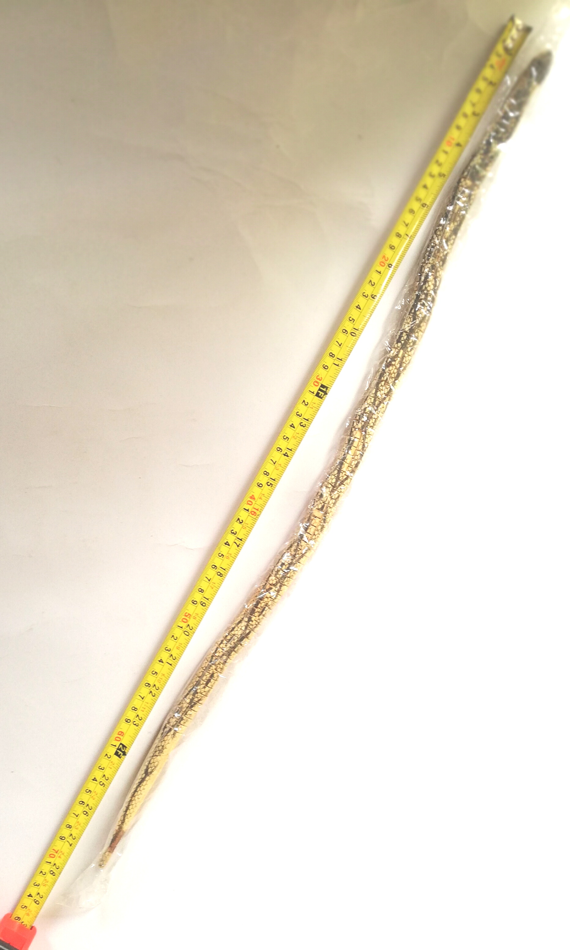 ของเล่นไม้ งูไม้ระกำ กระดุกกระดิกได้ สีดำ ขนาดประมาณ 27 "