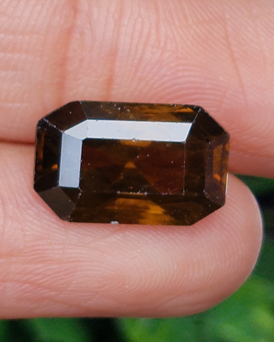 พลอย สโมกกี้ ควอตซ์ Smoky Quartz 9.39 กะรัต(Cts.) พลอยแท้อัญมณีมงคล ประจําวันเกิด เครื่องประดับพลอย