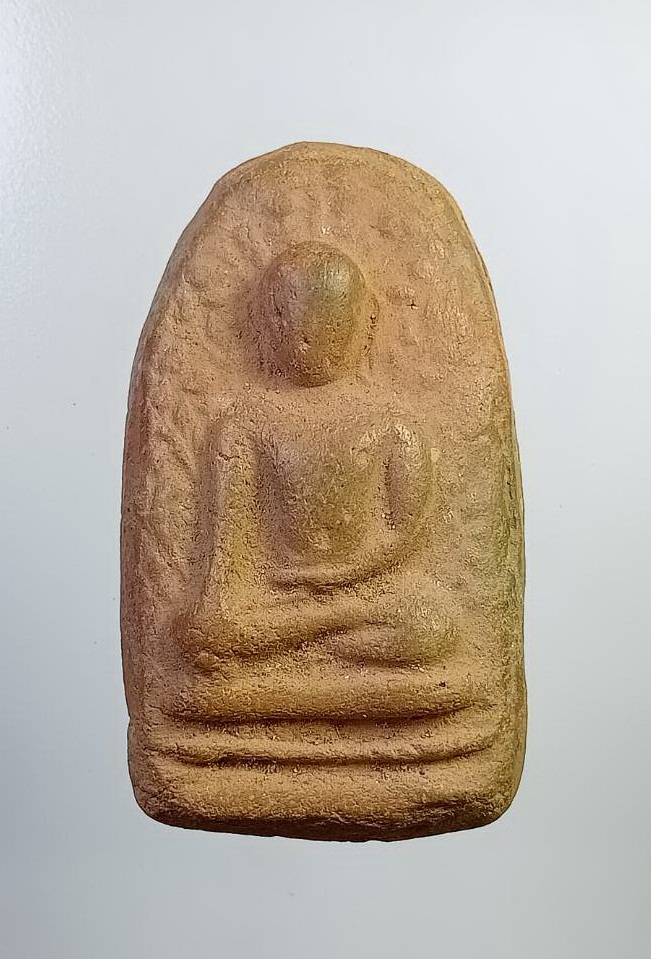 ผ2198 พระเปิม เนื้อดิน ไม่ทราบที่ครับ