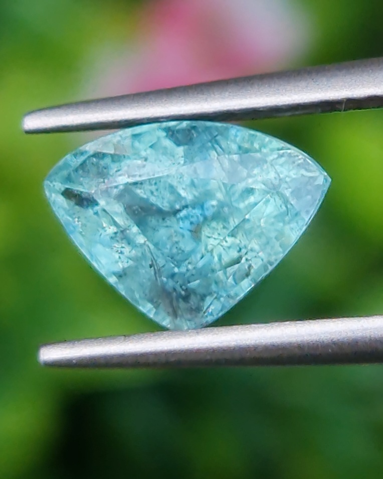 พลอย พาไรบ้า ทัวร์มาลีน Paraiba Tourmaline 2.17 กะรัต (Cts.) พร้อมใบเซอร์ พลอยแท้อัญมณีมงคล ประจําวันเกิด เครื่องประดับพลอย