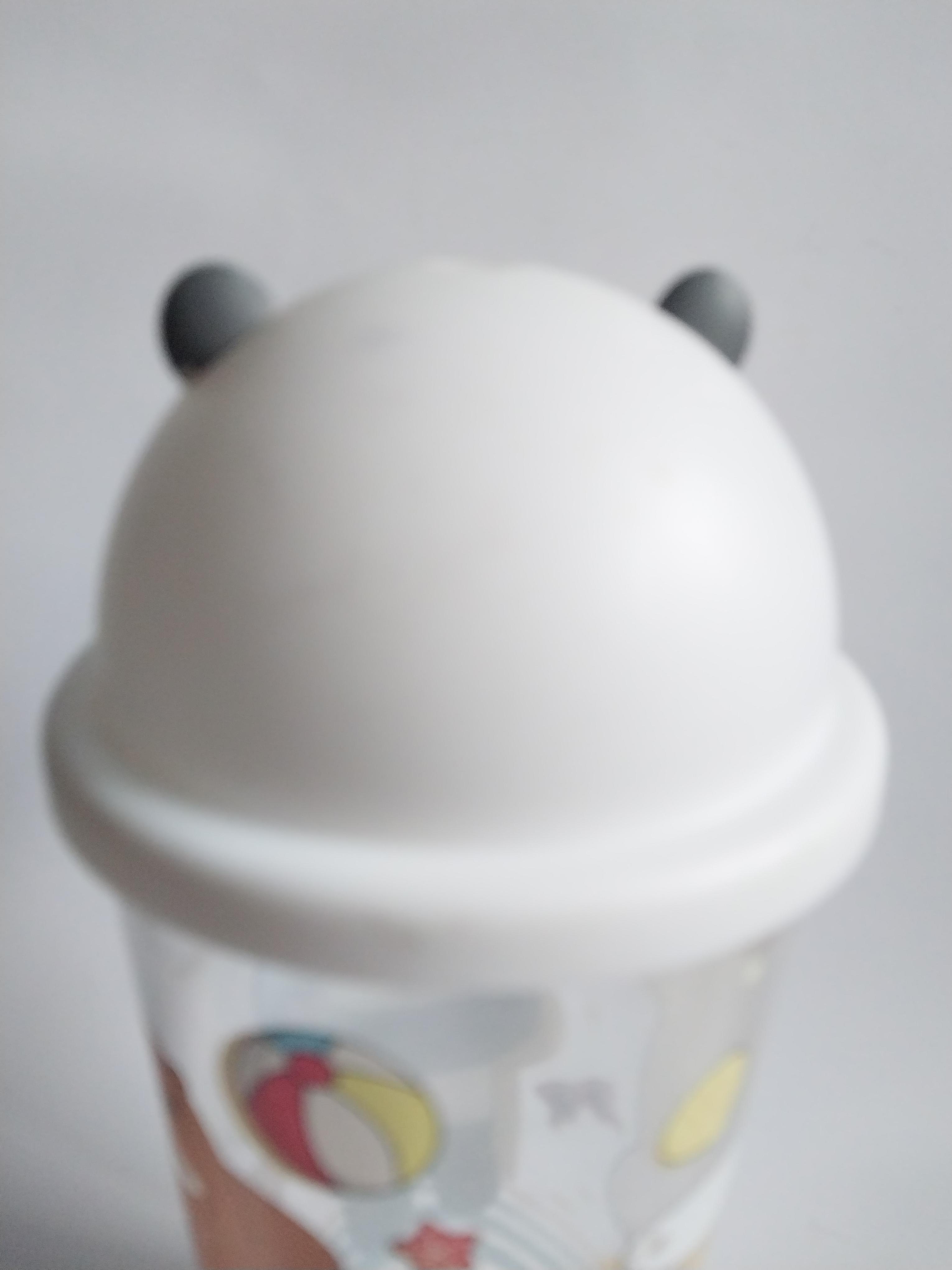 มีหลายภาพ ของสะสมเก่ามีตำหนิ โปรดดูทุกภาพ แก้วน้ำ ลาย We bare Bear มี 3 ตัว