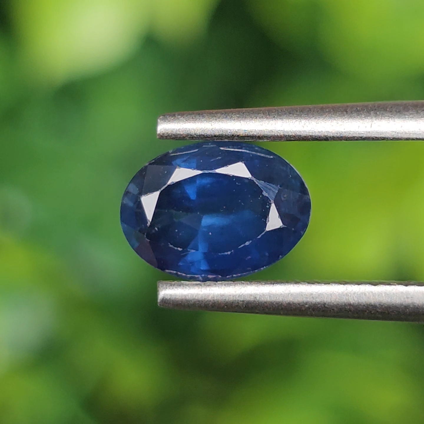 พลอย ไพลิน Blue Sapphire 1.20 กะรัต (Cts.) พลอยแท้ อัญมณีมงคลประจําวันเกิด เครื่องประดับพลอย