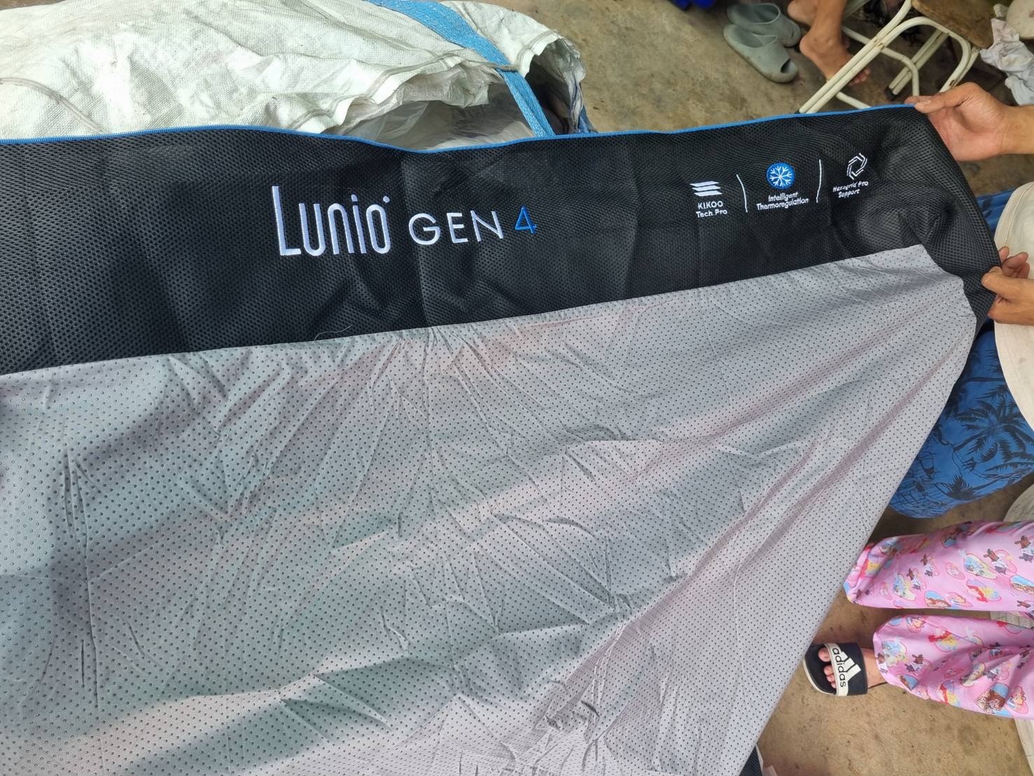 ผ้าคลุมเตียงแบบมีซิป ของใหม่ Lunio