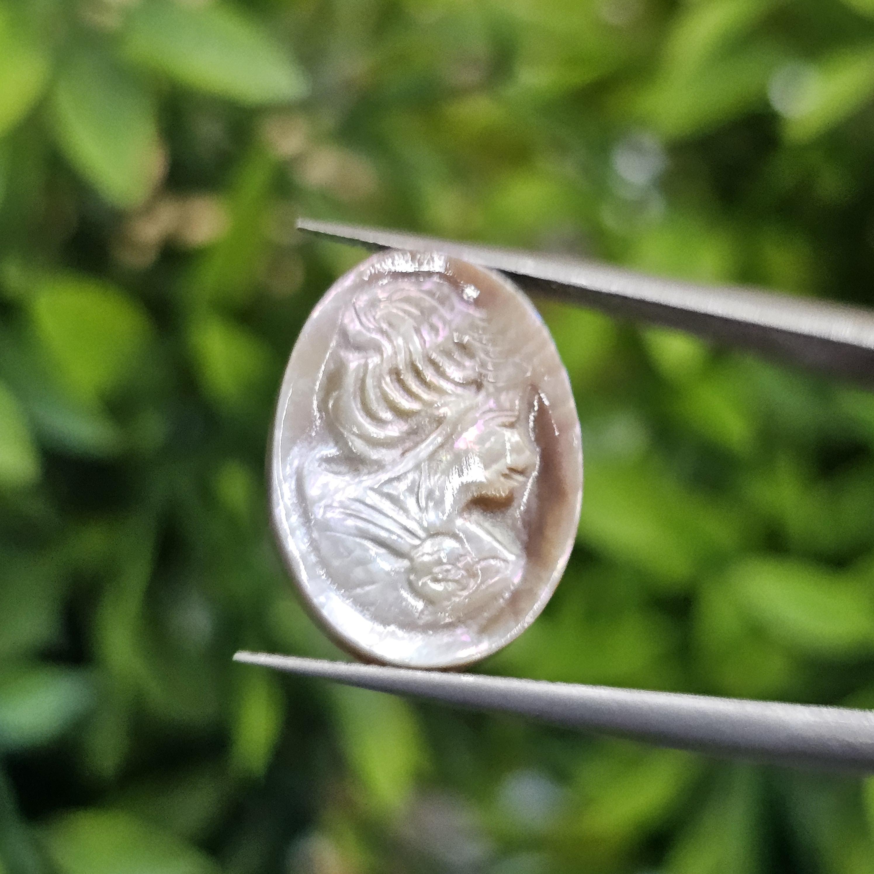 เปลือกหอยมุก แกะสลัก Pearl Shell Carved 4.89 กะรัต (Cts.)