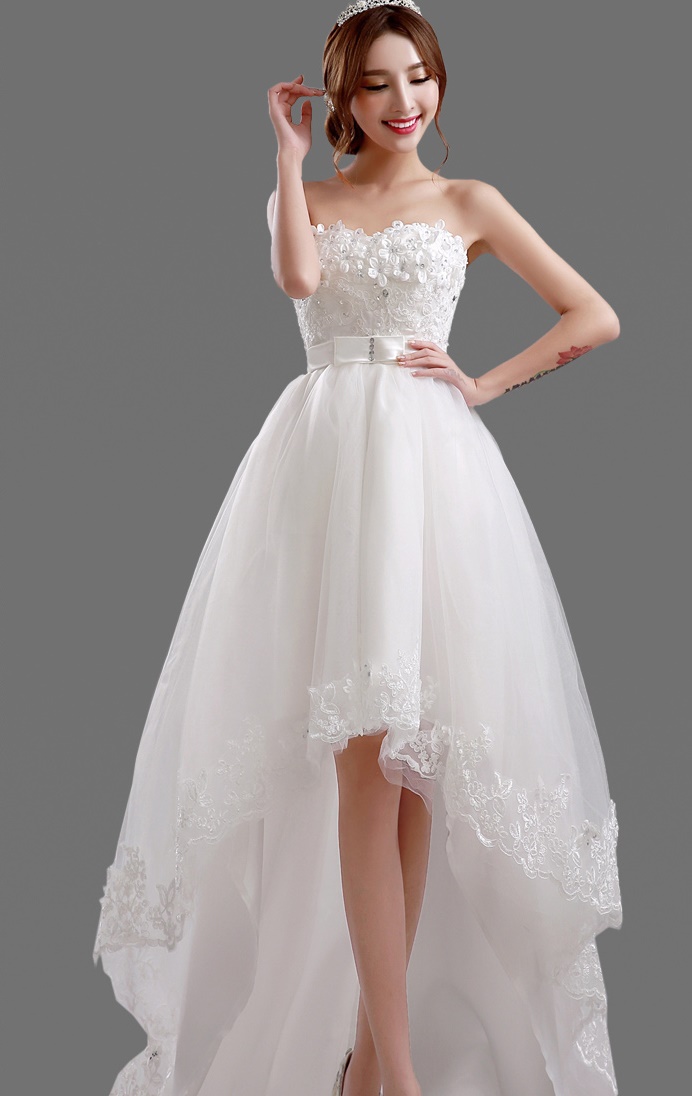 ชุดแต่งงาน เกาะอก หน้าสั้นหลังยาว