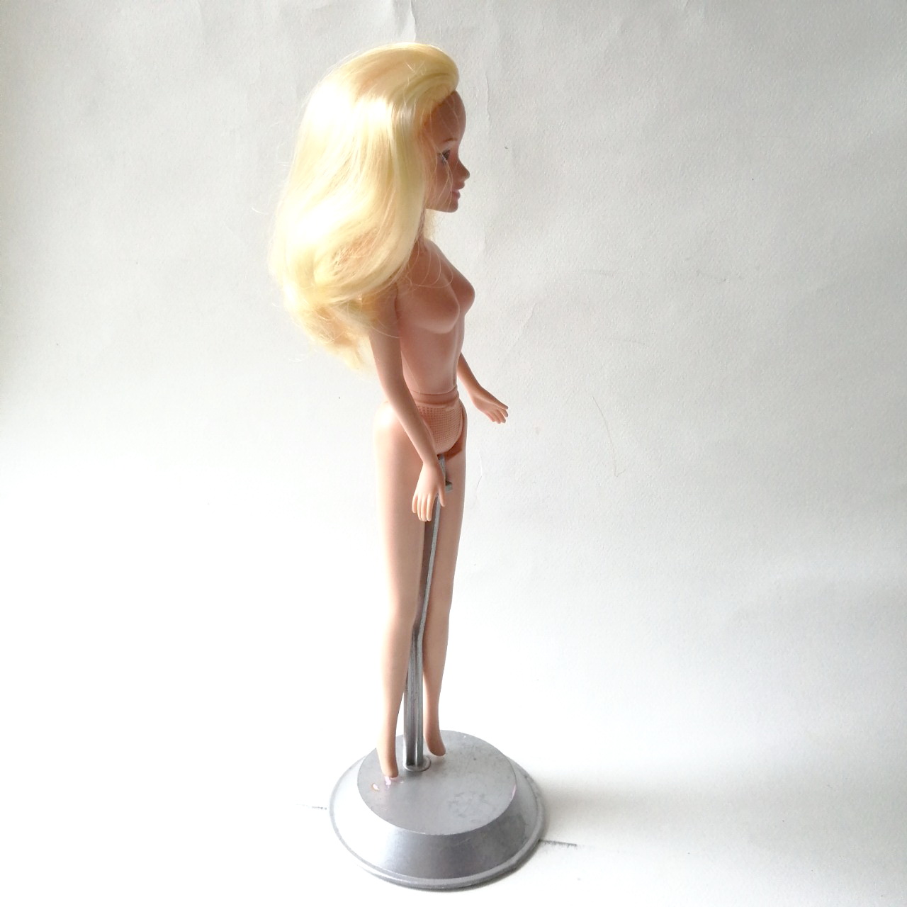 ของเล่น ของสะสม ตุ๊กตาเจ้าหญิงดิสนีย์ Disney Princess จาก แบรนด์ซิมบ้า ทอยส์ Simba Toys Doll หน้าสวย ผมทอง ปักไม่เต็มหัว สภาพดี ขายางพับงอได้